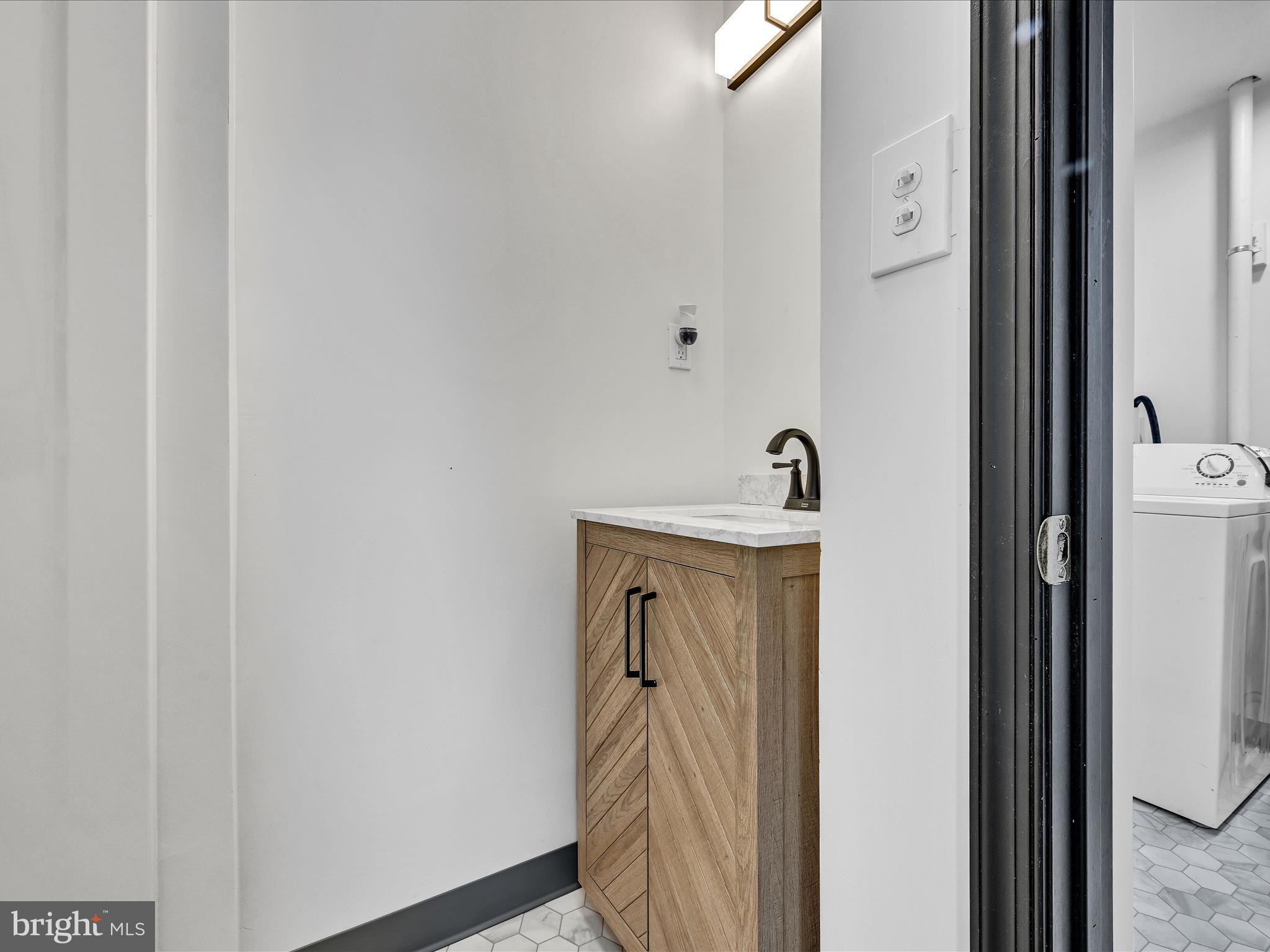 LEBANON CITY - Residential