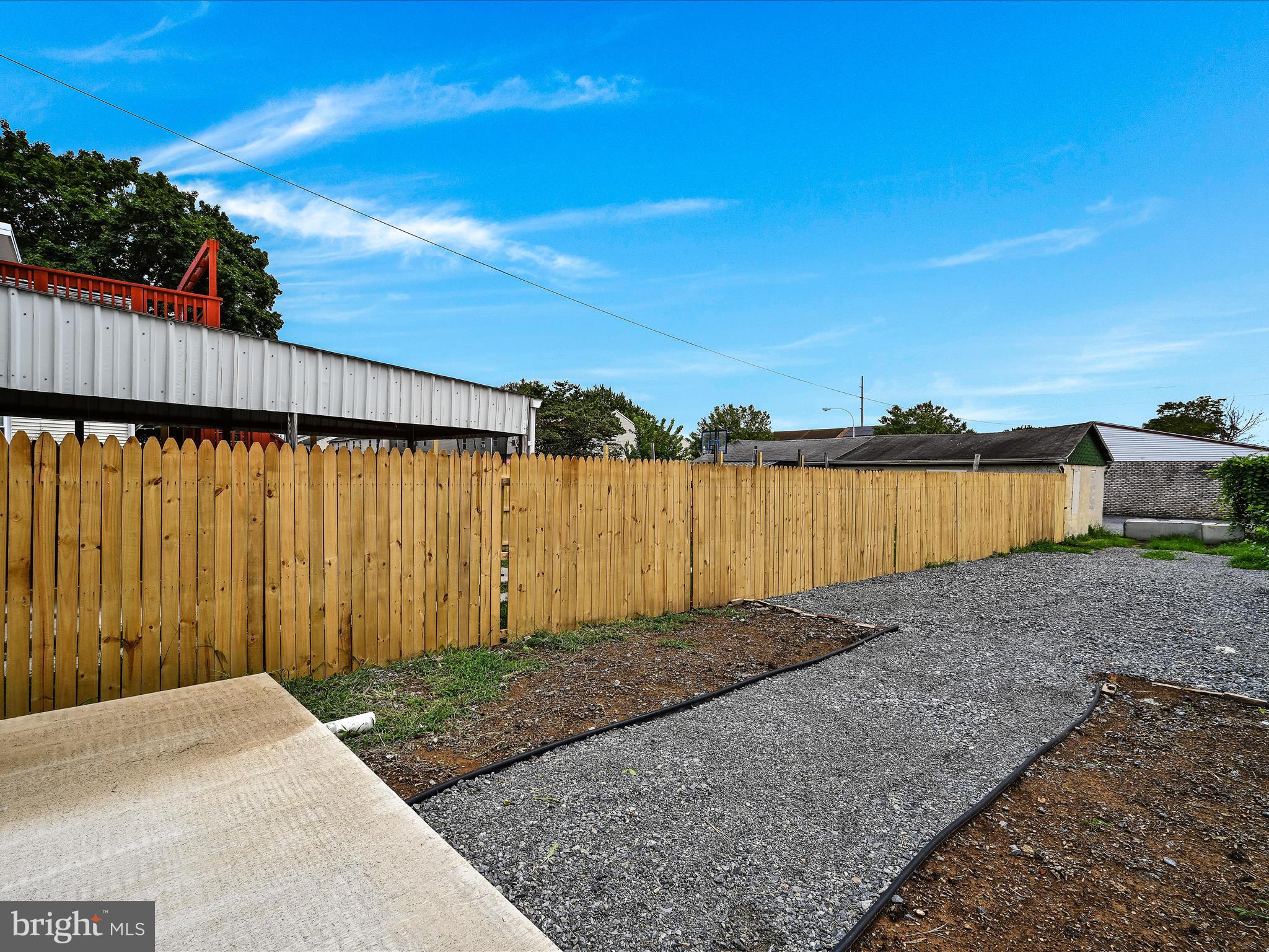 LEBANON CITY - Residential