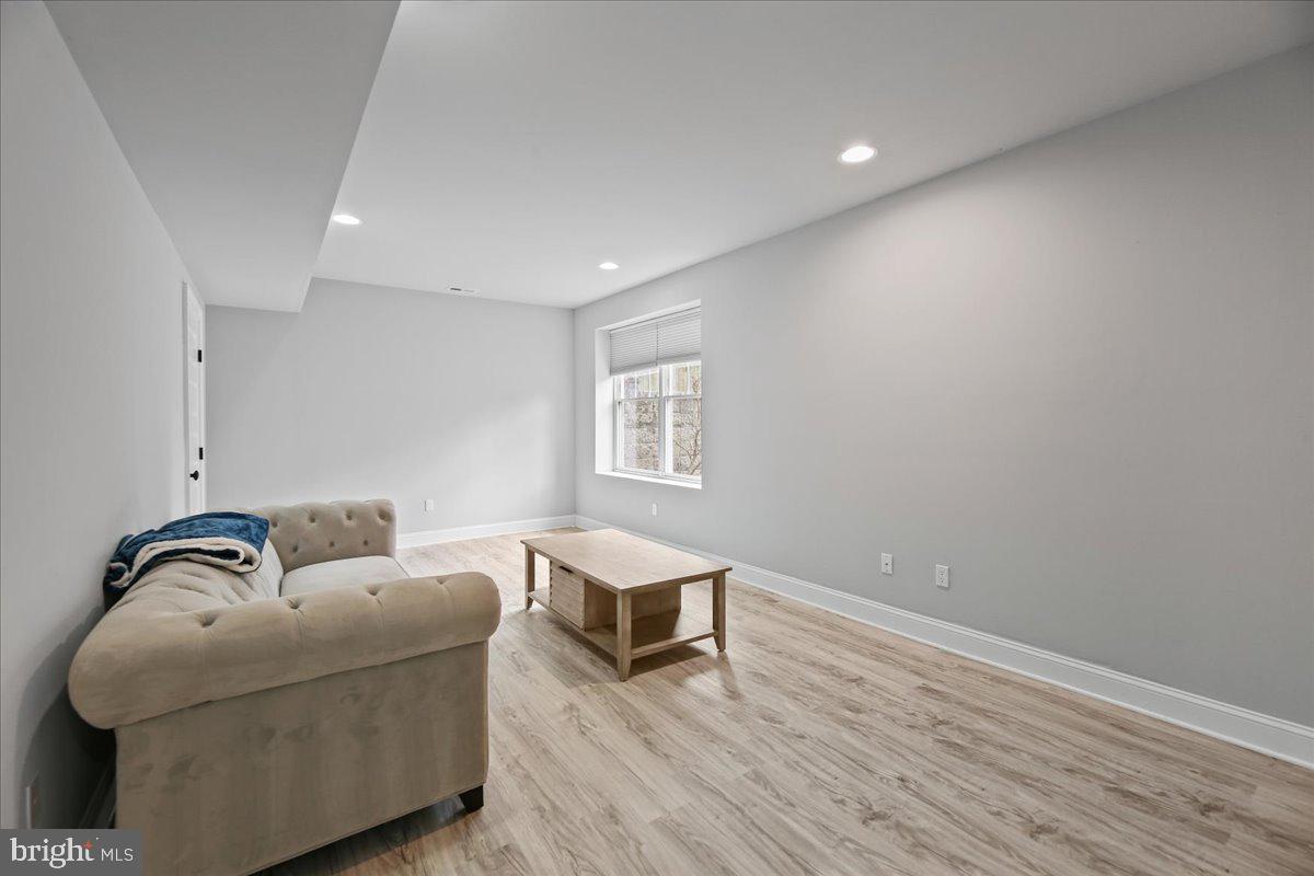 PRINCETON CENTER - Residential