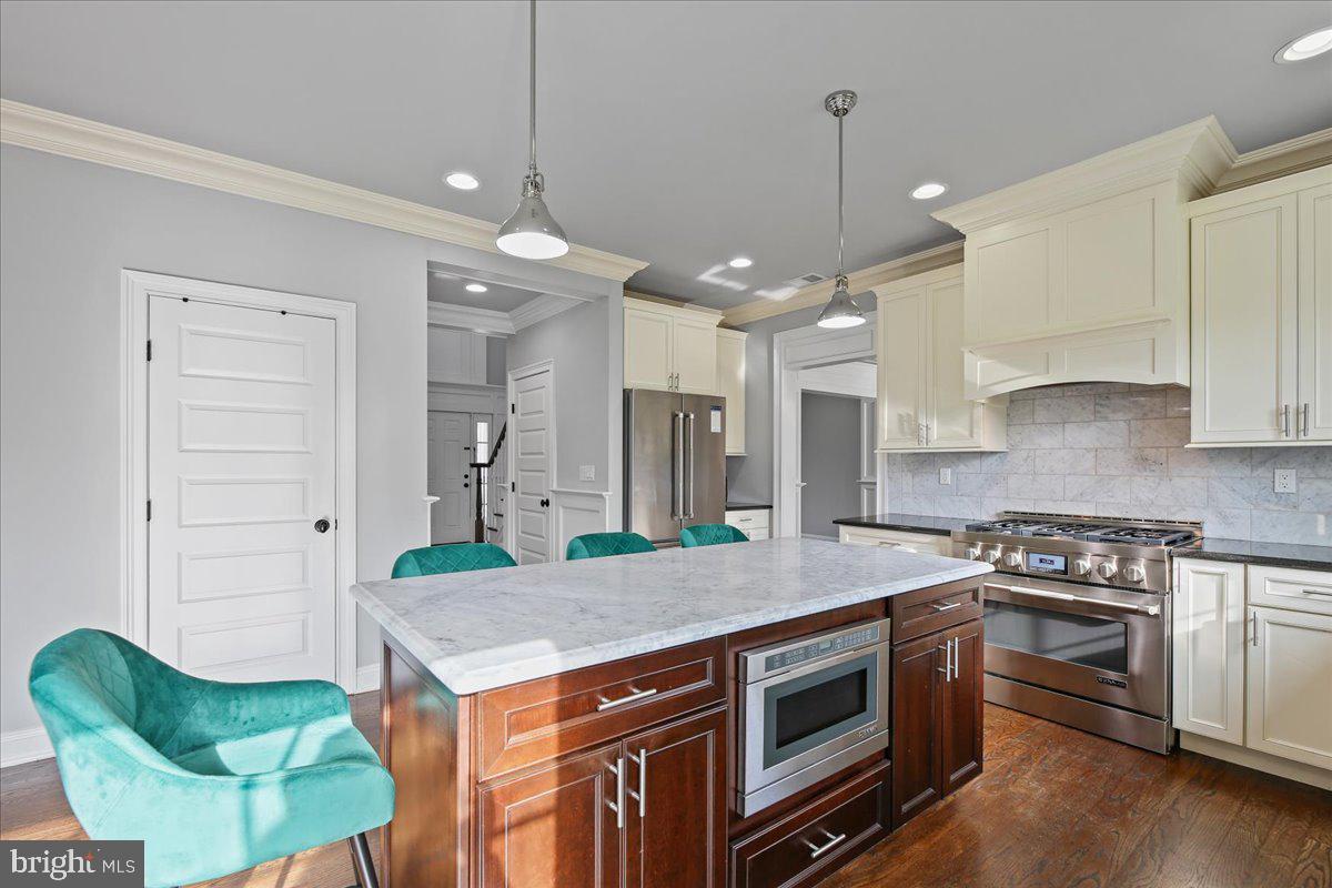 PRINCETON CENTER - Residential