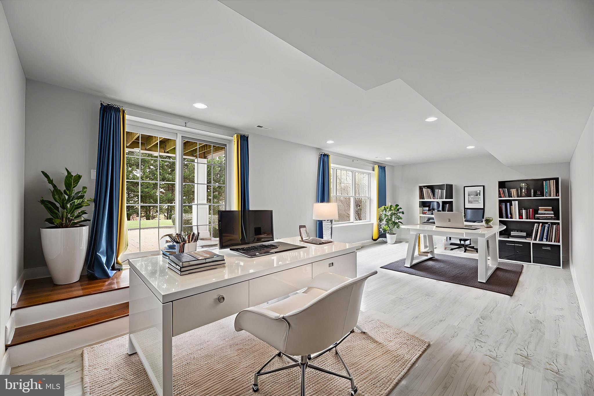 PRINCETON CENTER - Residential