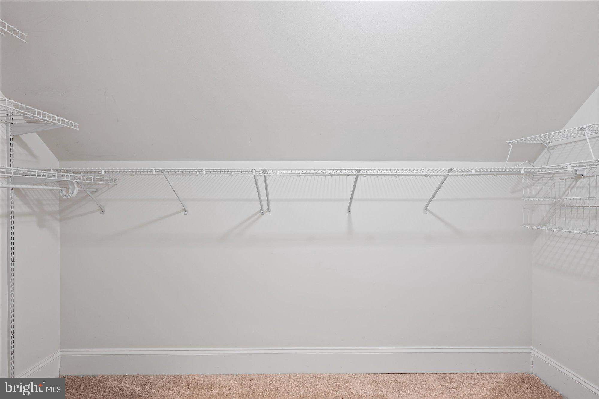 BELMONT COUNTRY CLUB - Residential