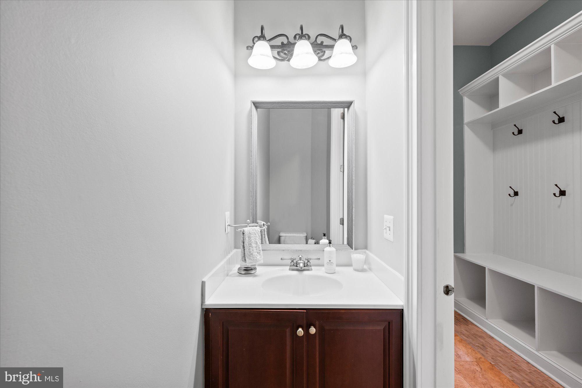 BELMONT COUNTRY CLUB - Residential