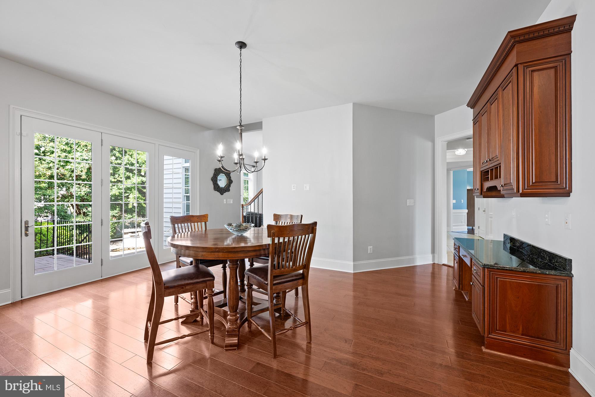 BELMONT COUNTRY CLUB - Residential