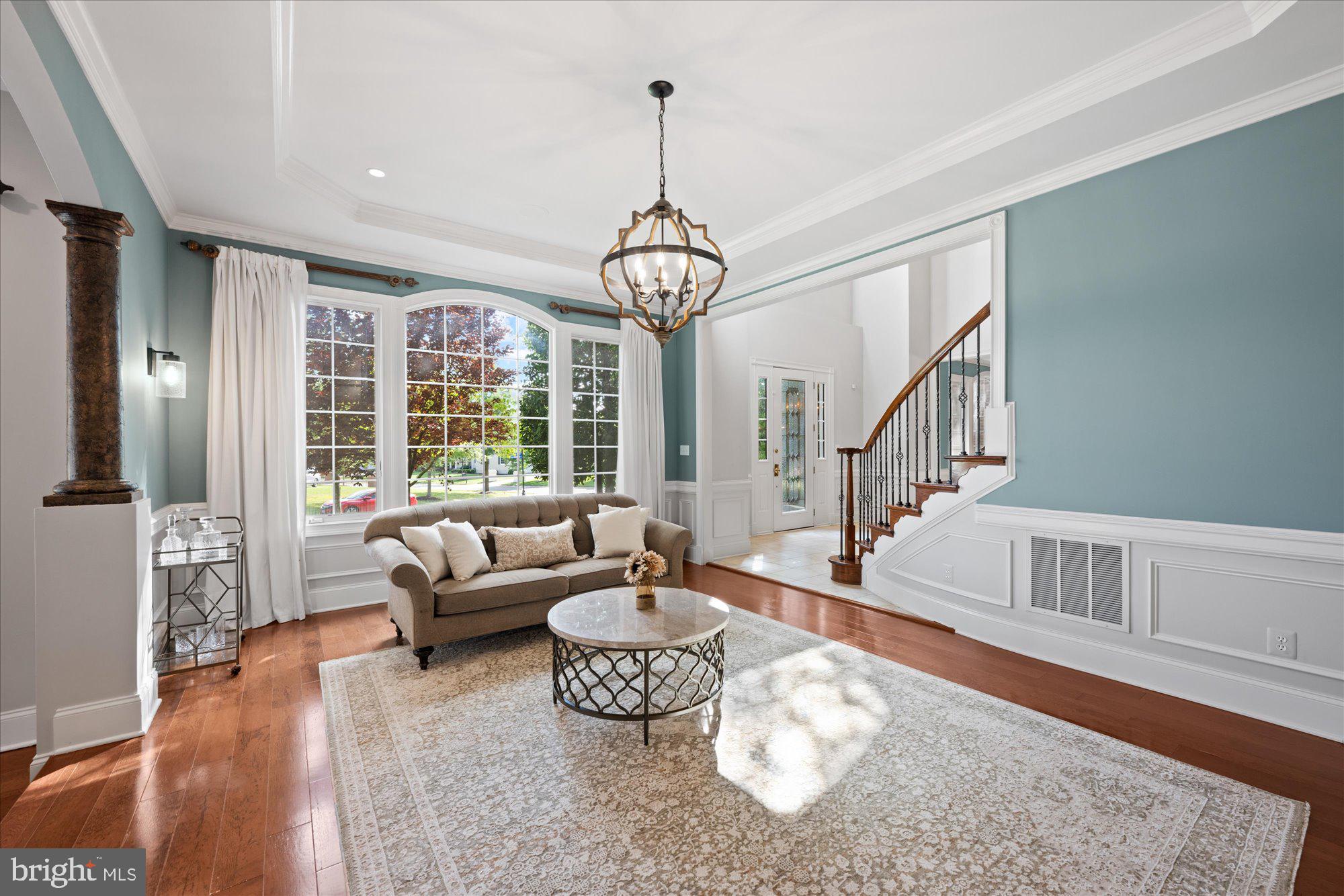 BELMONT COUNTRY CLUB - Residential