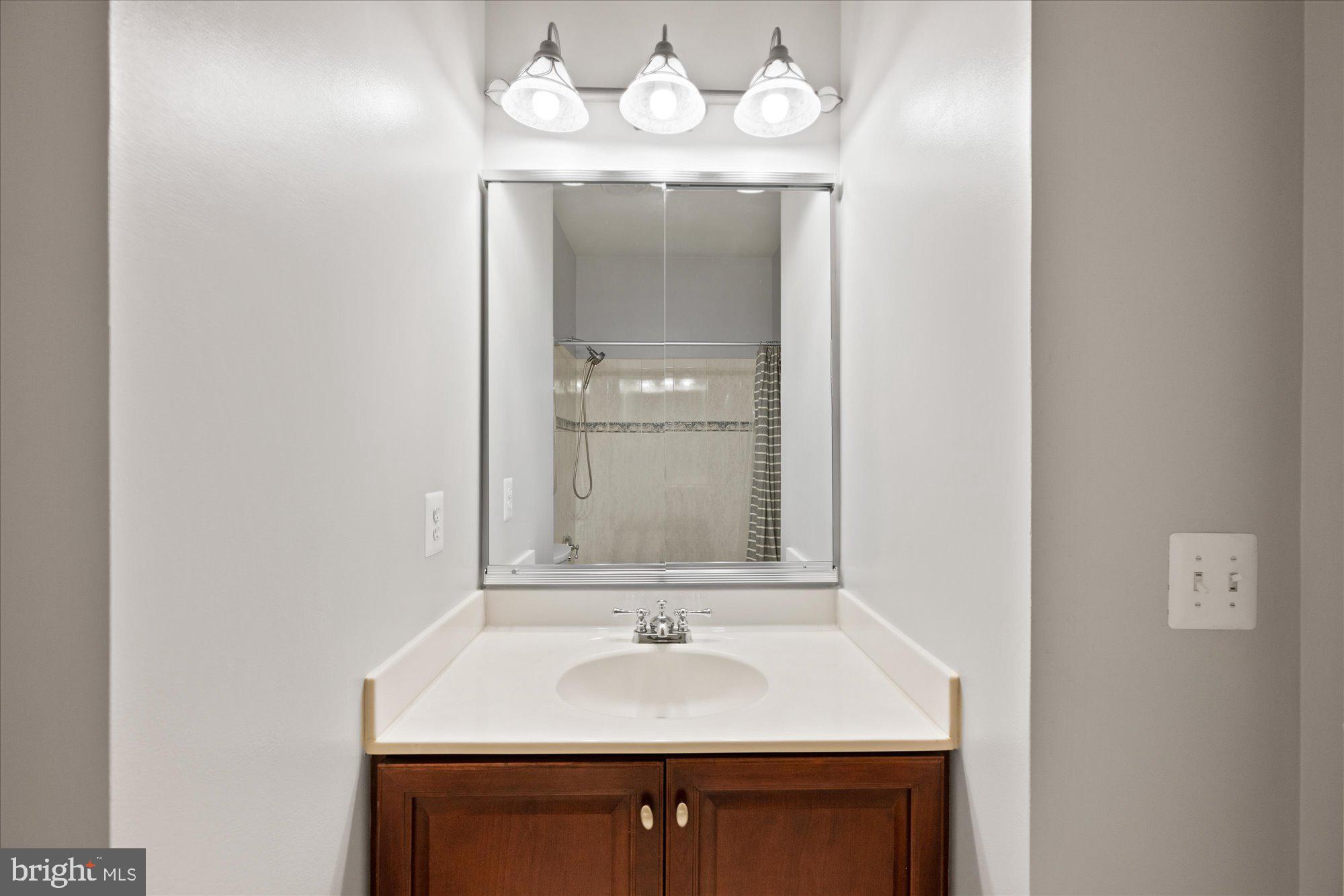 BELMONT COUNTRY CLUB - Residential