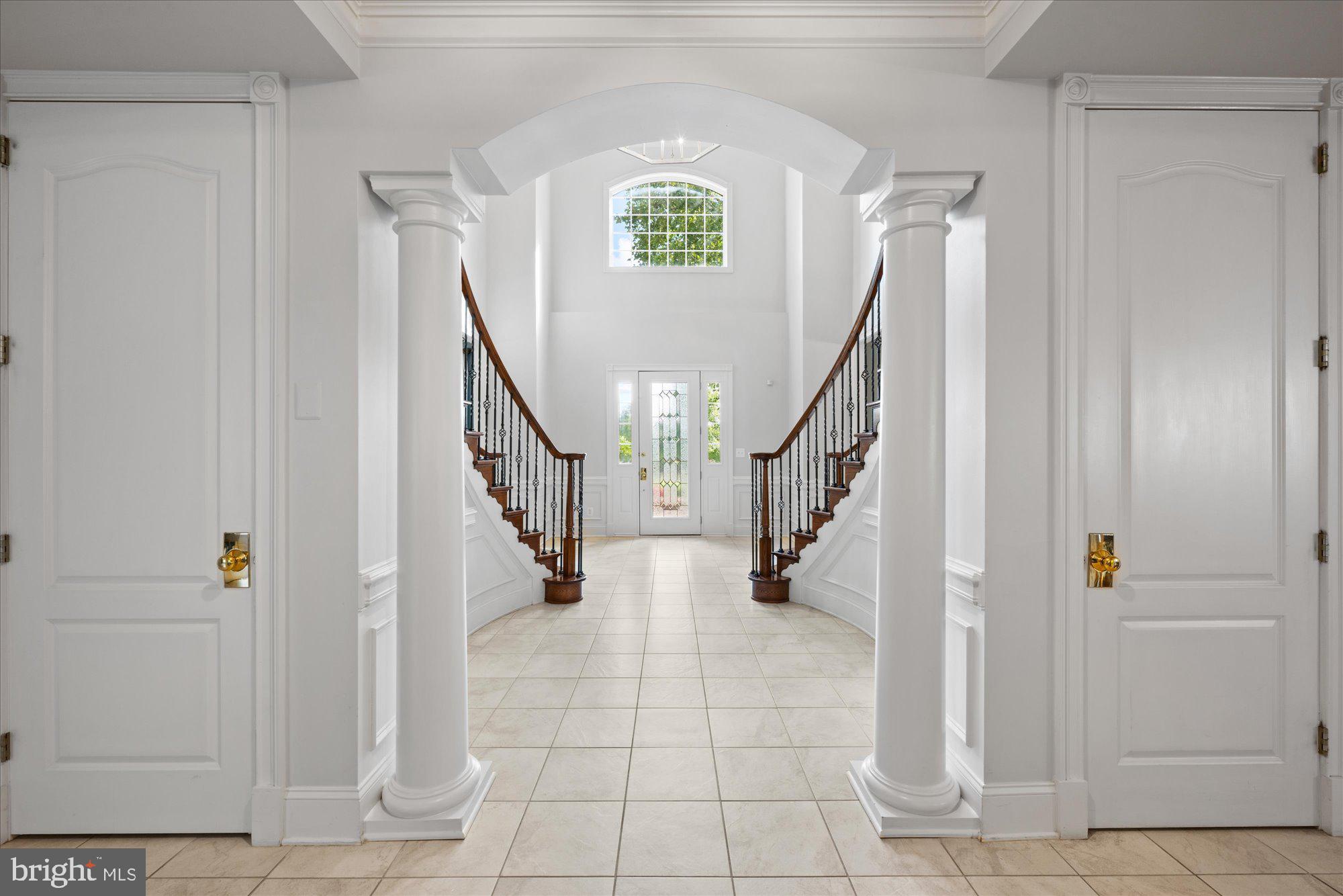 BELMONT COUNTRY CLUB - Residential