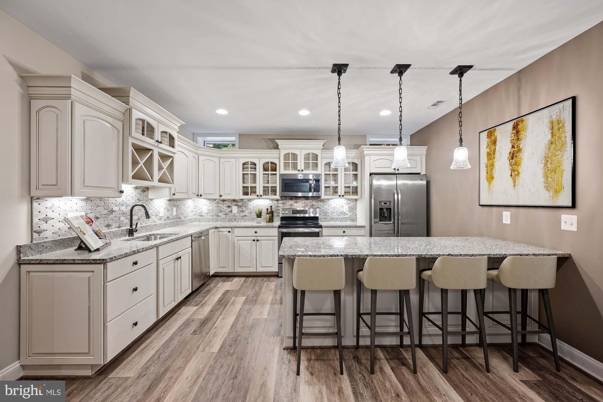 BELMONT COUNTRY CLUB - Residential