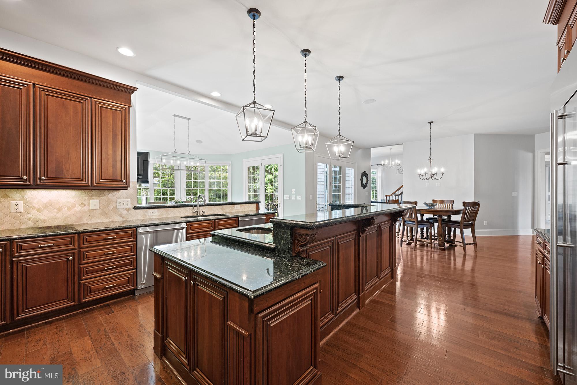 BELMONT COUNTRY CLUB - Residential