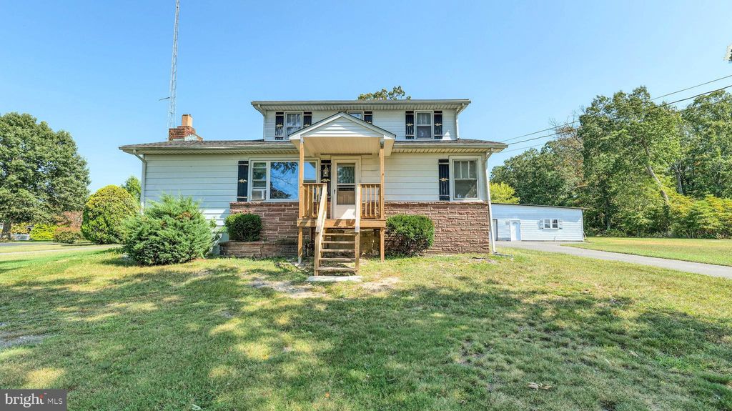 Photo of 328 Llewellyn Avenue, RICHLAND, NJ 08350 (MLS # NJAC2020204)