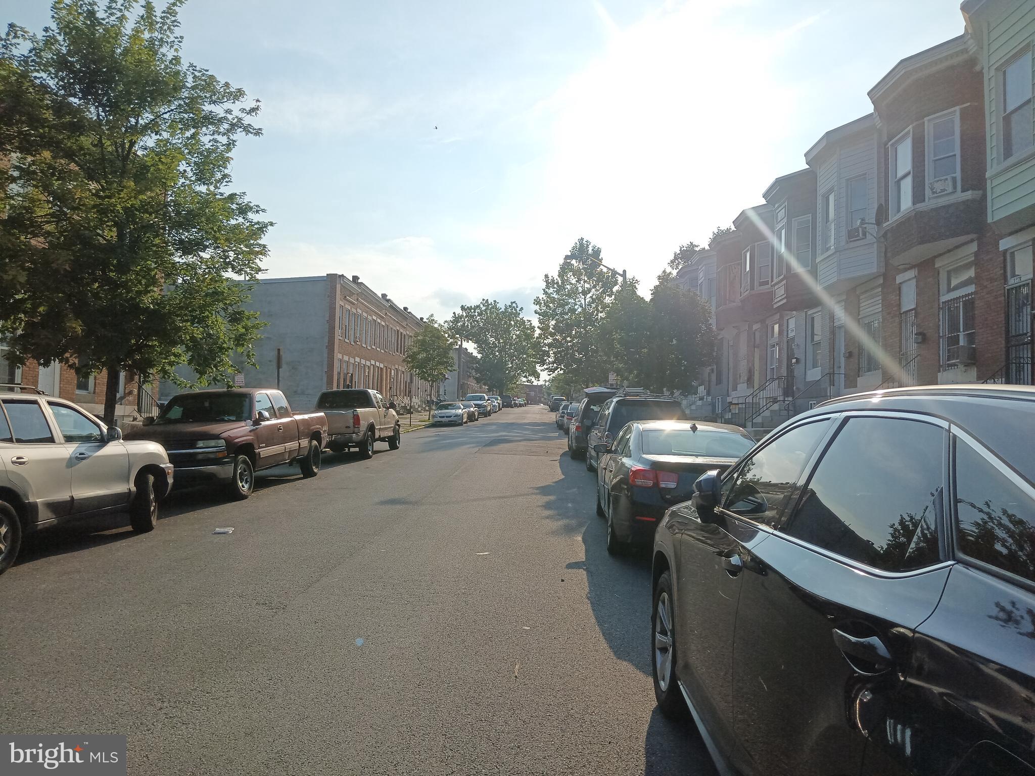 2712 HARLEM AVENUE