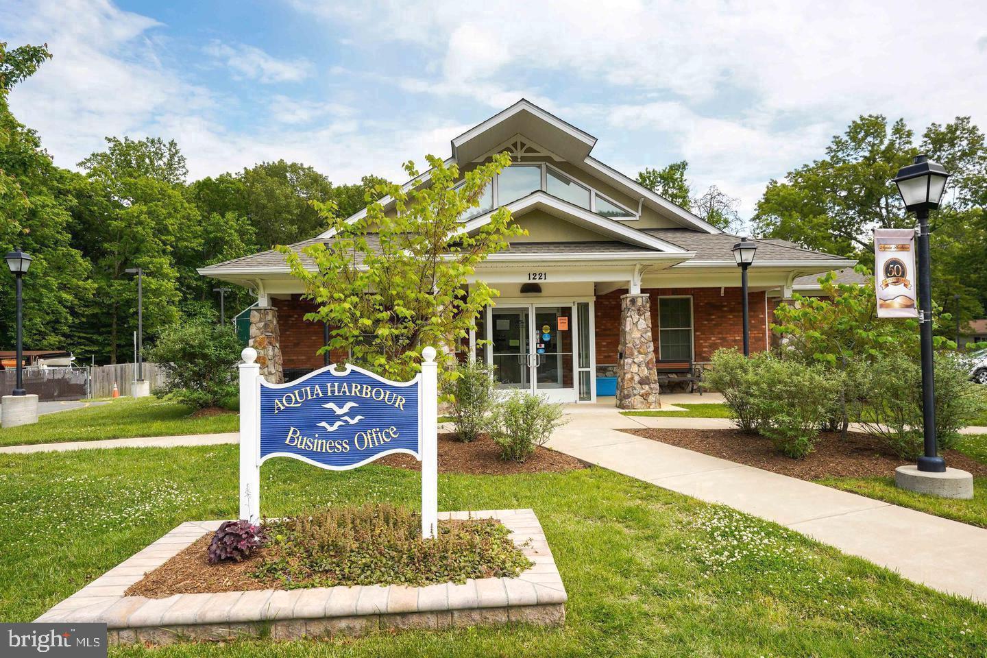 AQUIA HARBOUR - Residential