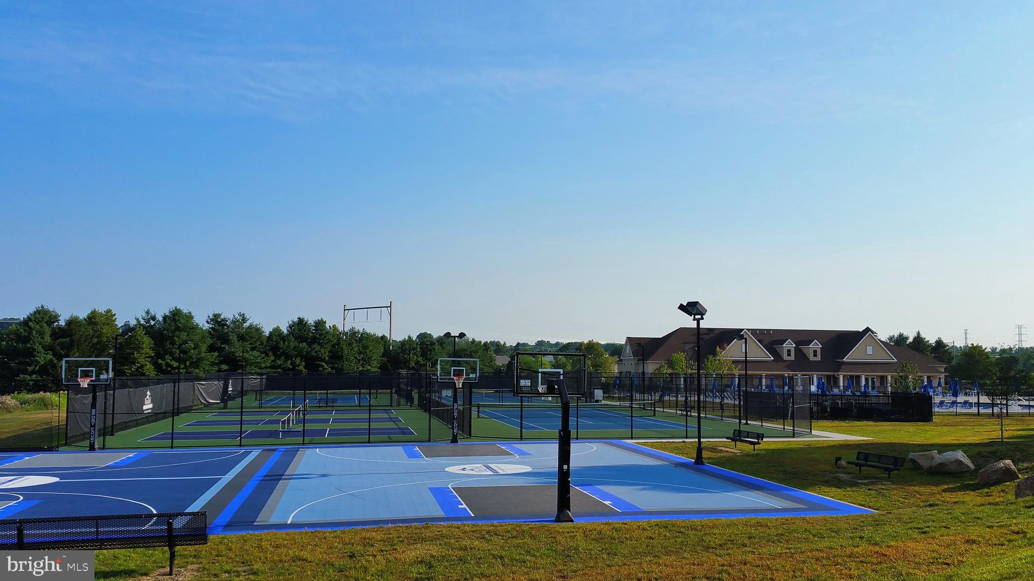 BLUE BELL CC - Residential