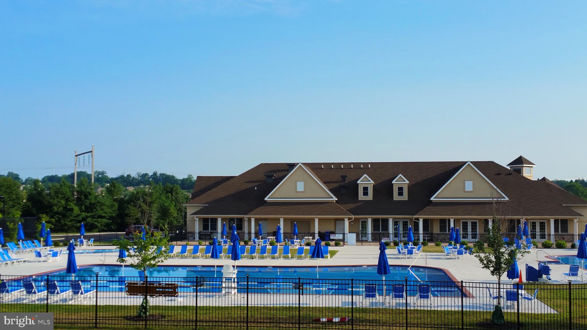 BLUE BELL CC - Residential