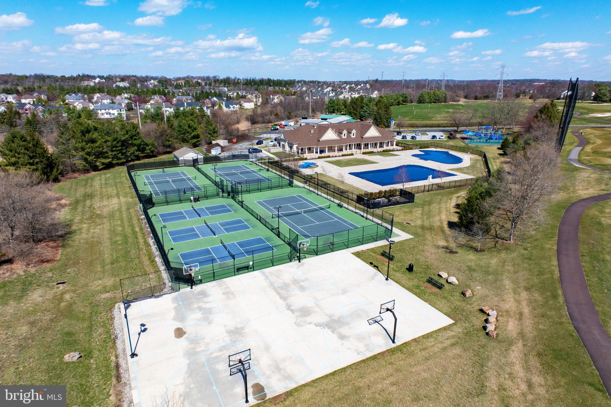 BLUE BELL CC - Residential