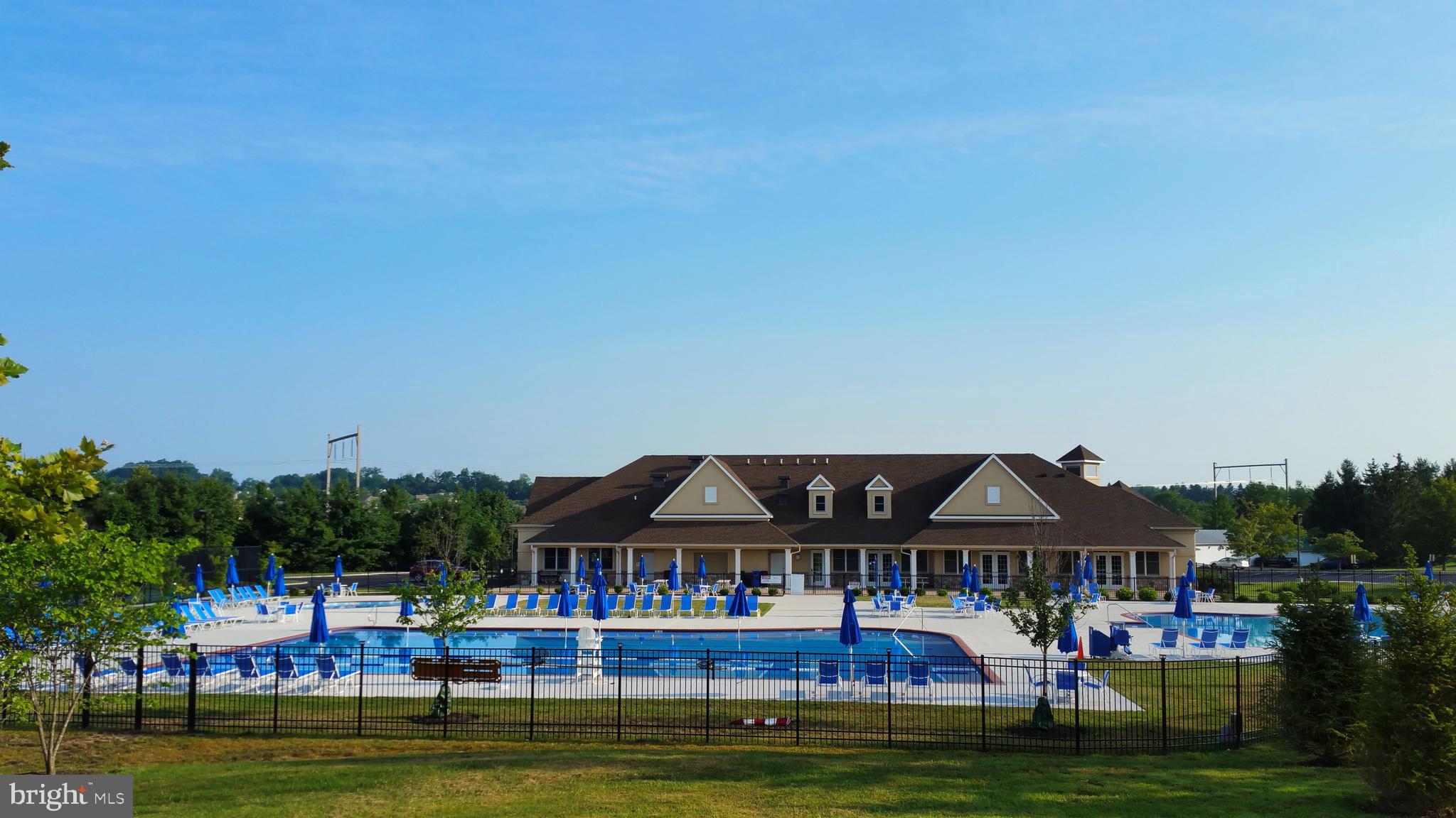 BLUE BELL CC - Residential