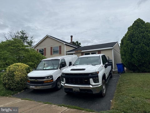 Photo of 452 Center Street, FREDERICK, MD 21701 (MLS # MDFR2084492)