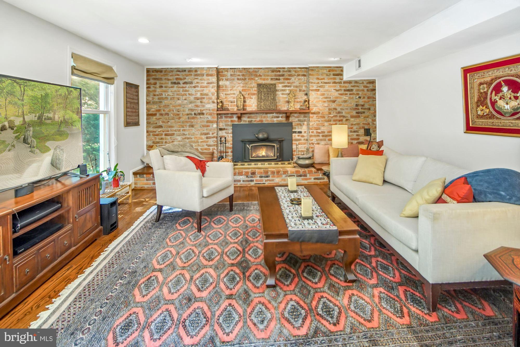 OLD FARM - Residential Lease