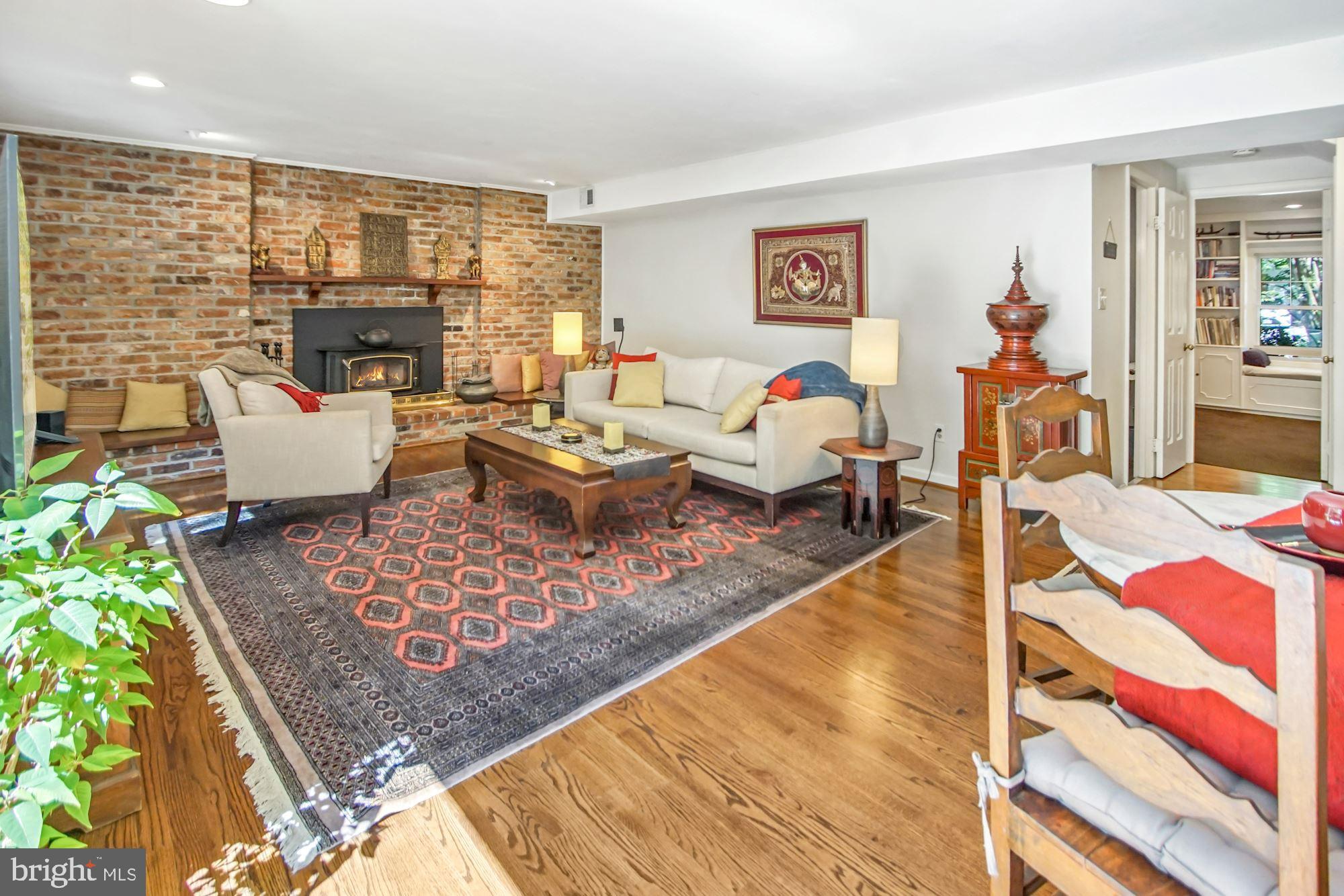 OLD FARM - Residential Lease