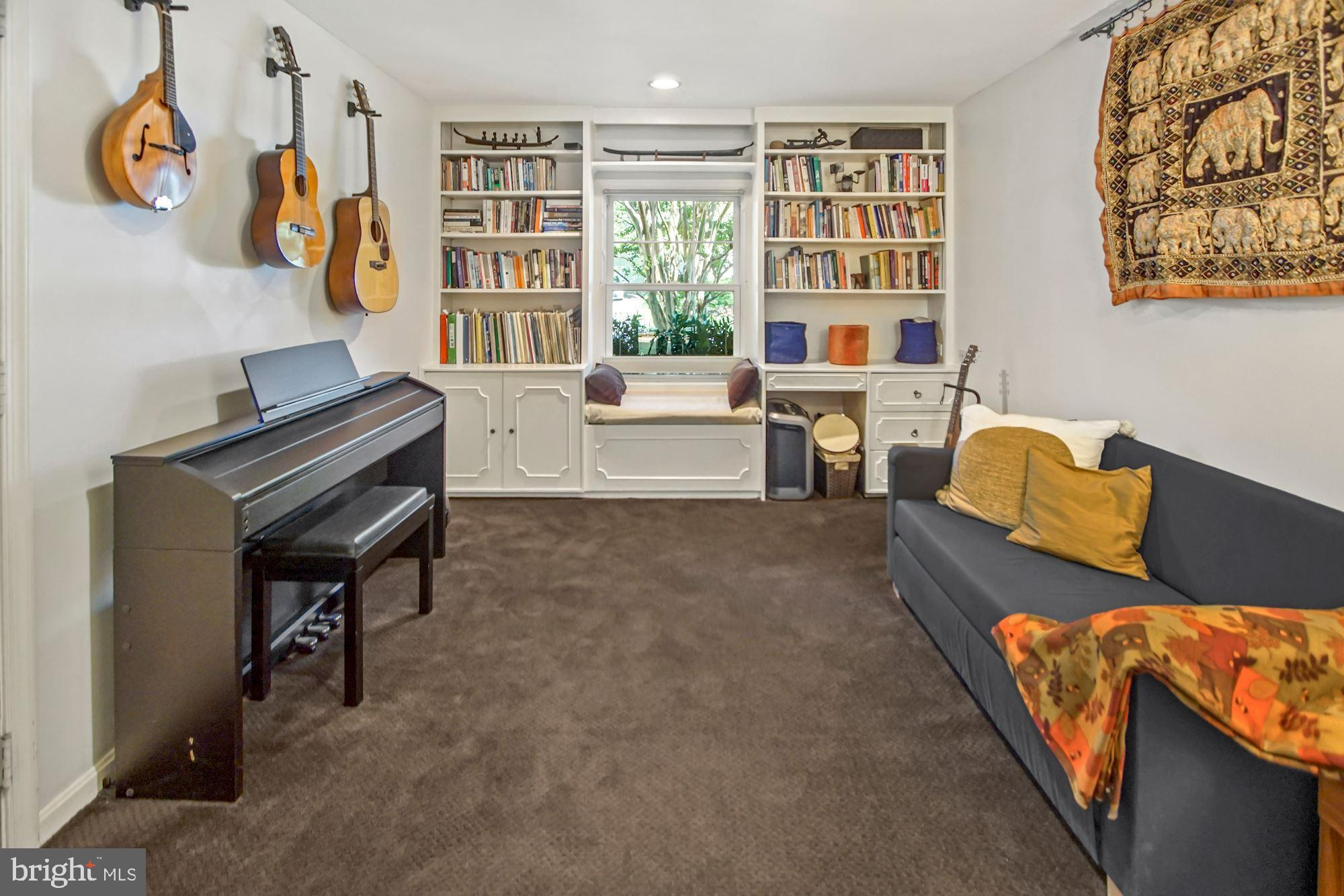 OLD FARM - Residential Lease