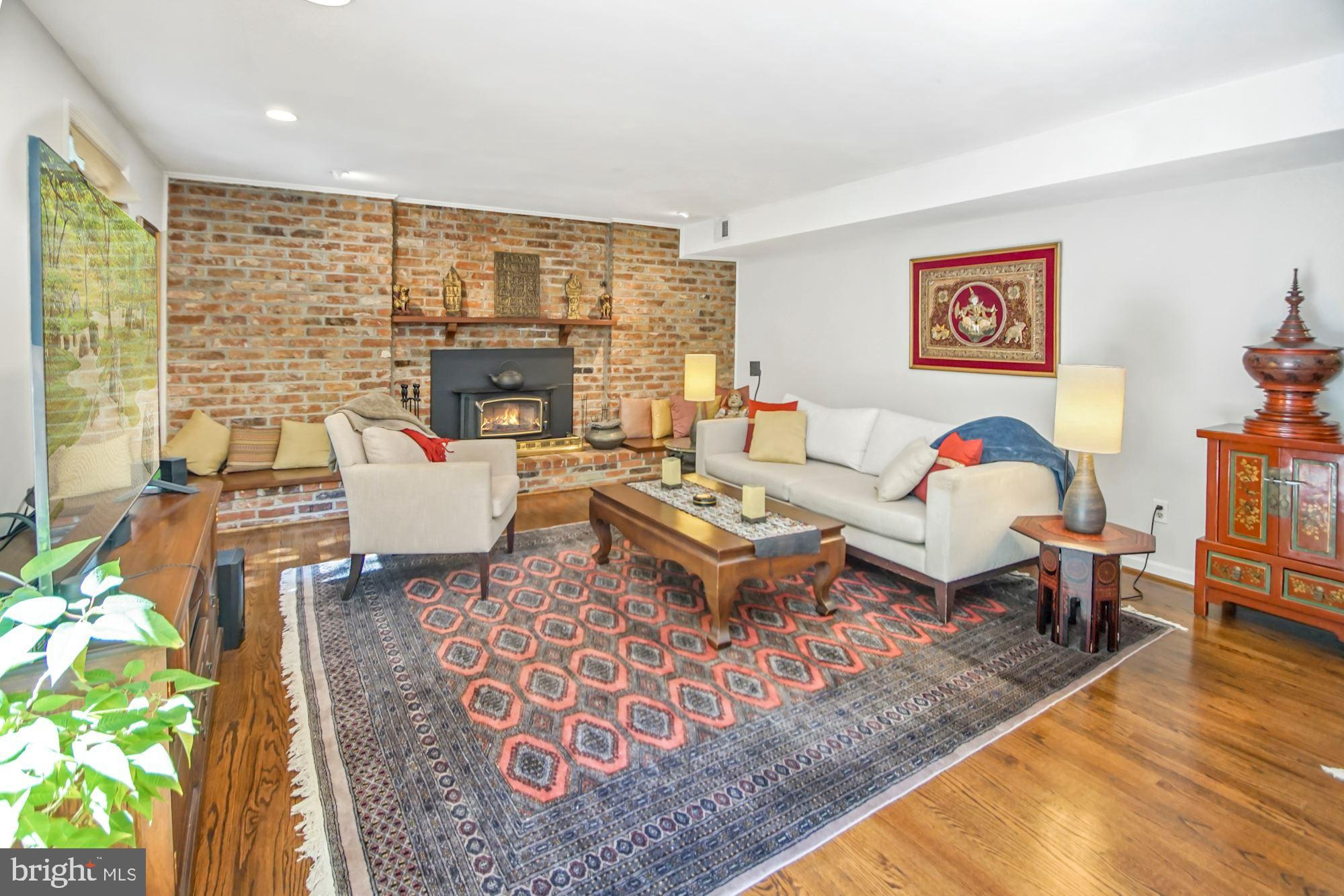 OLD FARM - Residential Lease