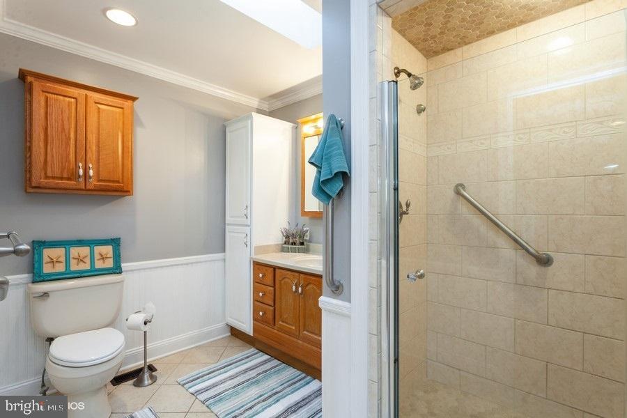 FAIRMONT - Residential