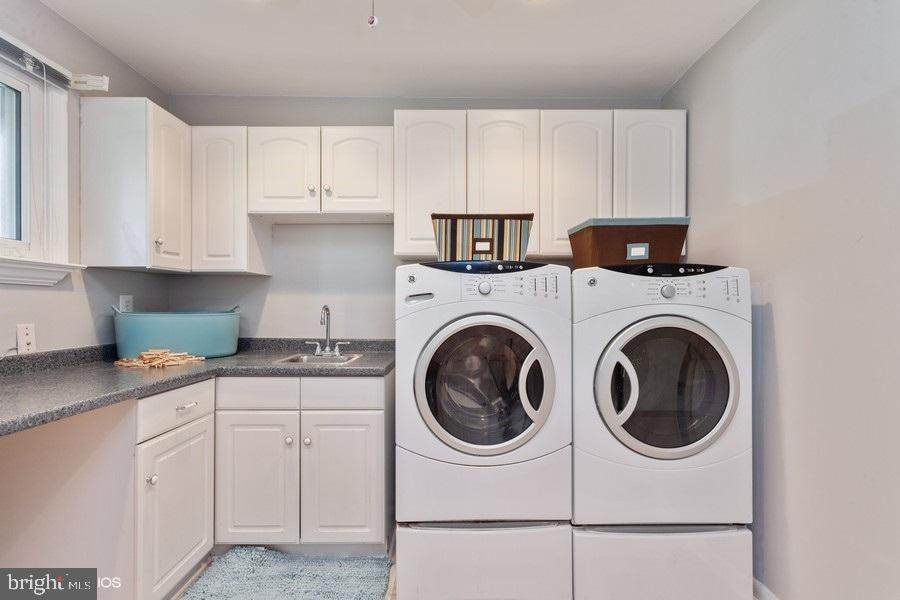 FAIRMONT - Residential