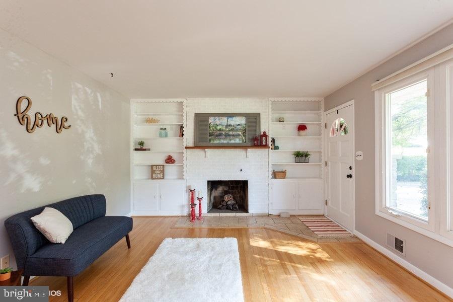 FAIRMONT - Residential