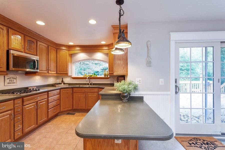 FAIRMONT - Residential