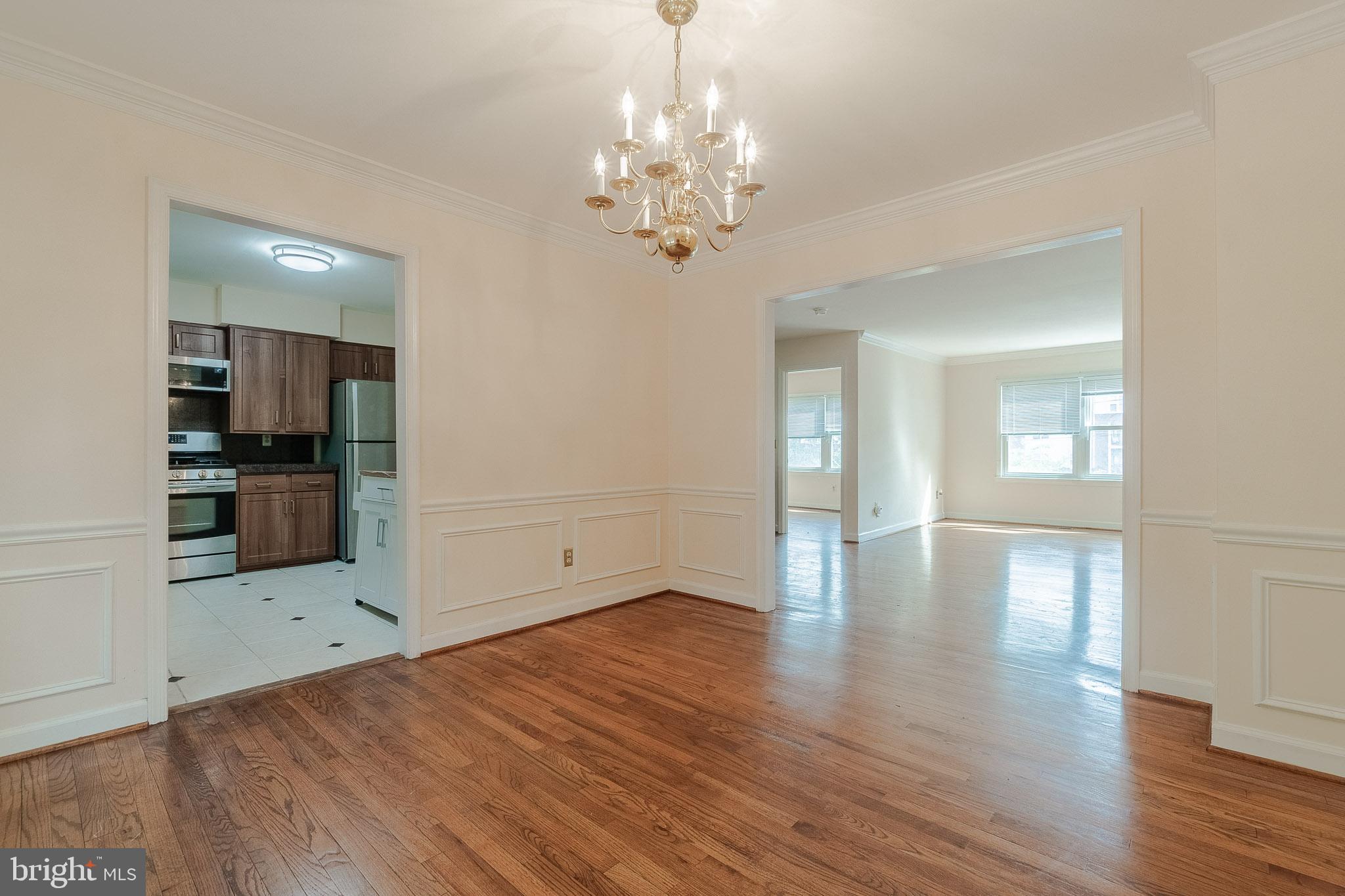 SKYLINE VILLAGE - Residential Lease