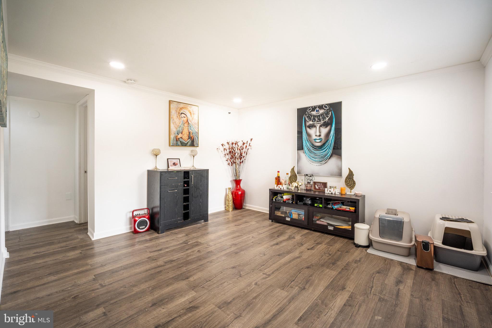 DALE CITY - Residential