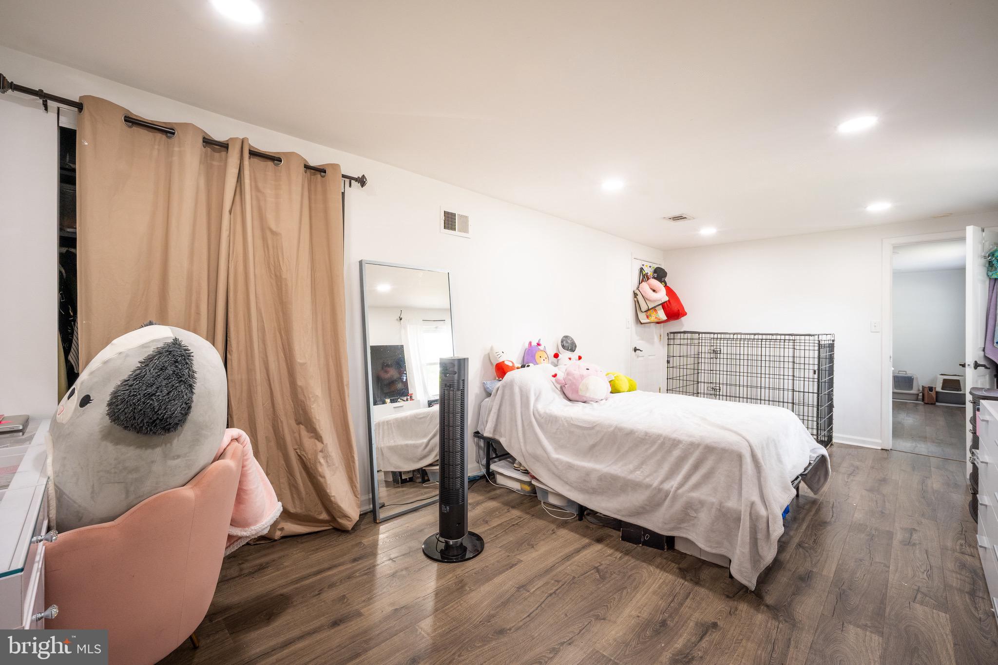 DALE CITY - Residential