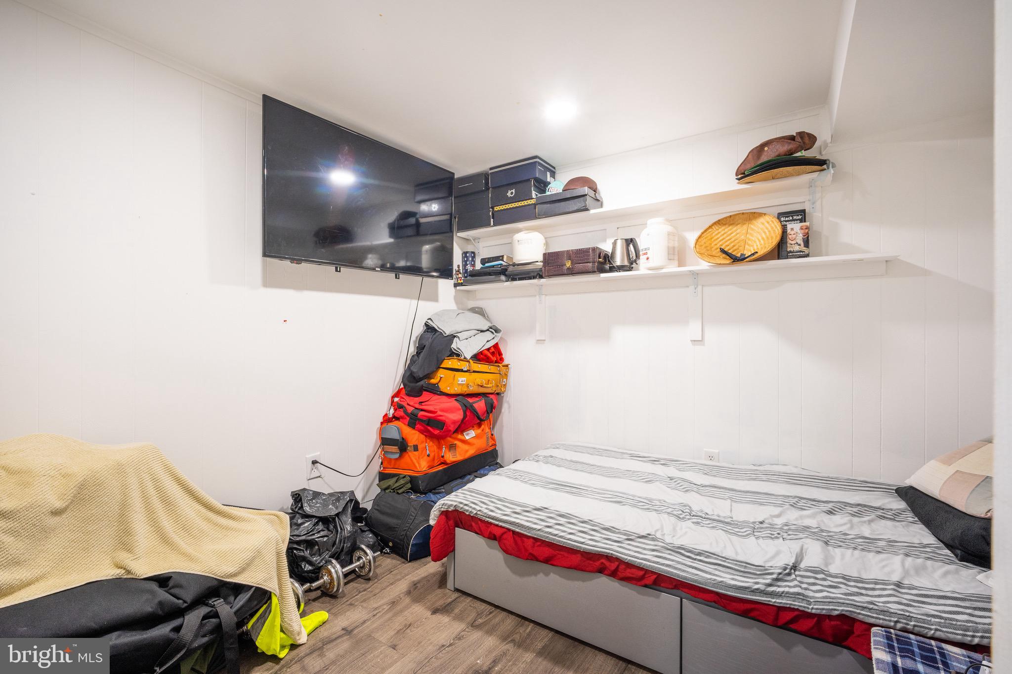 DALE CITY - Residential