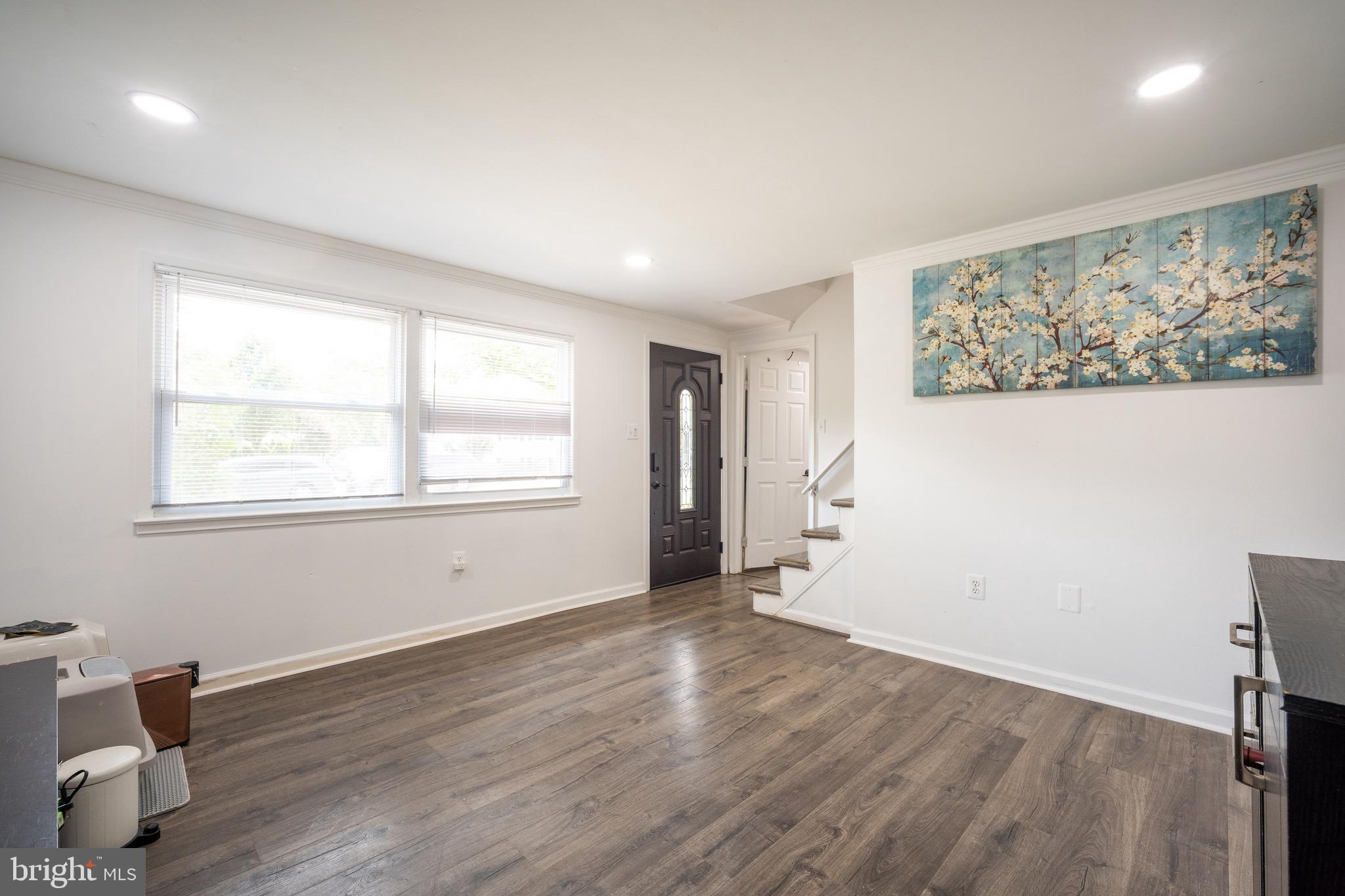 DALE CITY - Residential