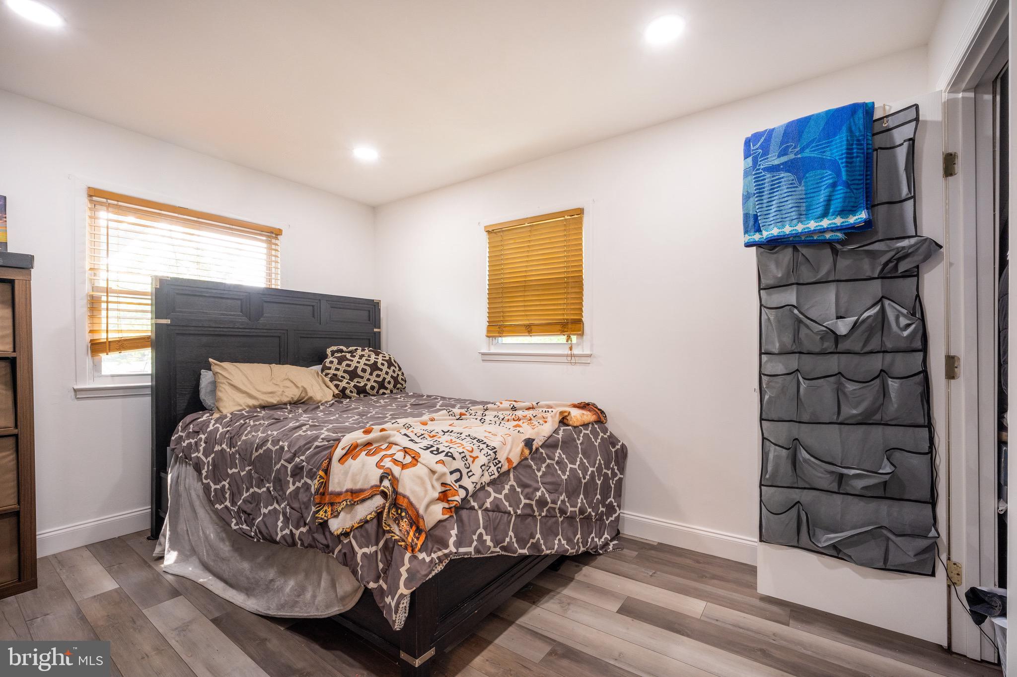 DALE CITY - Residential