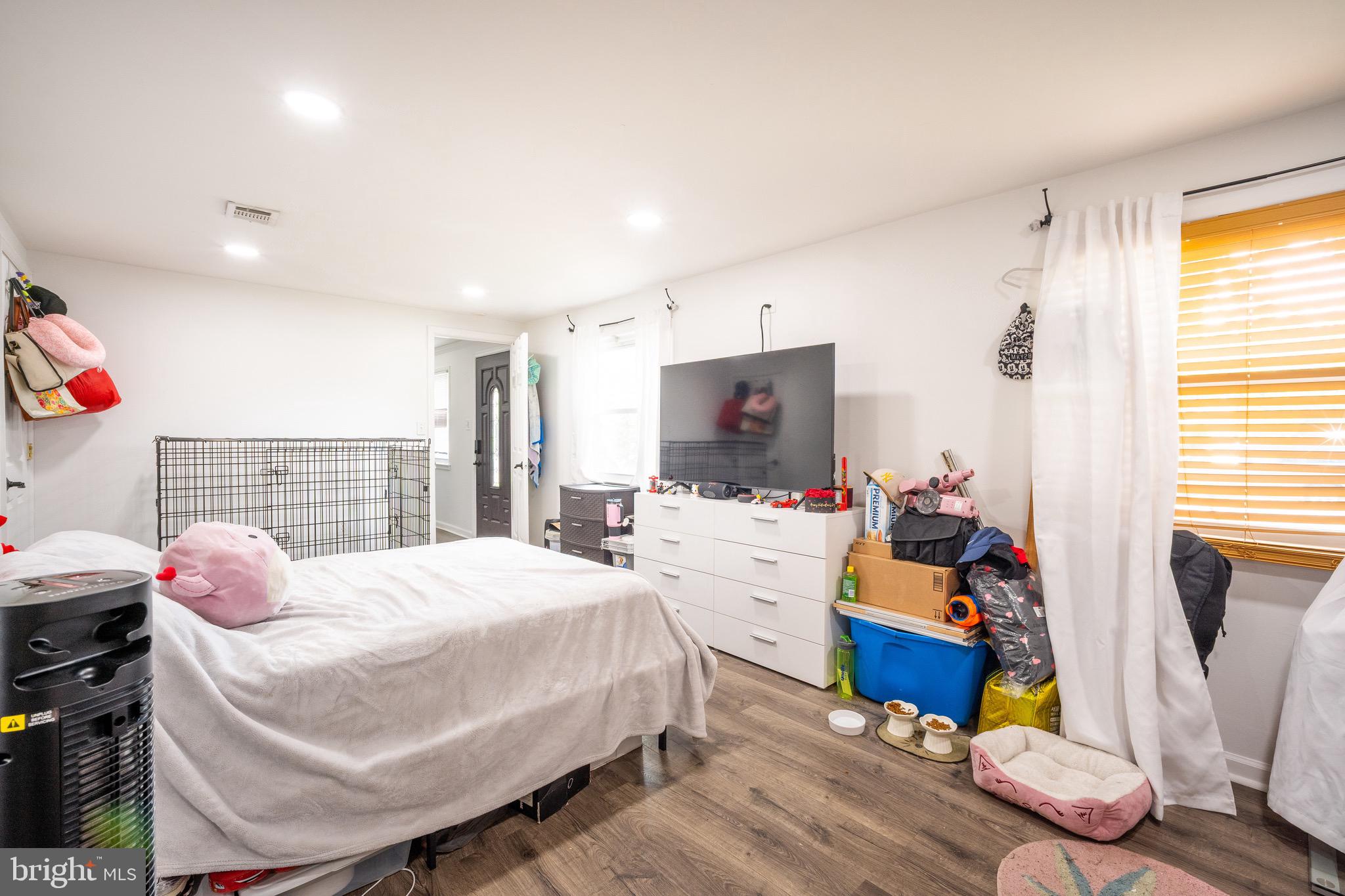 DALE CITY - Residential