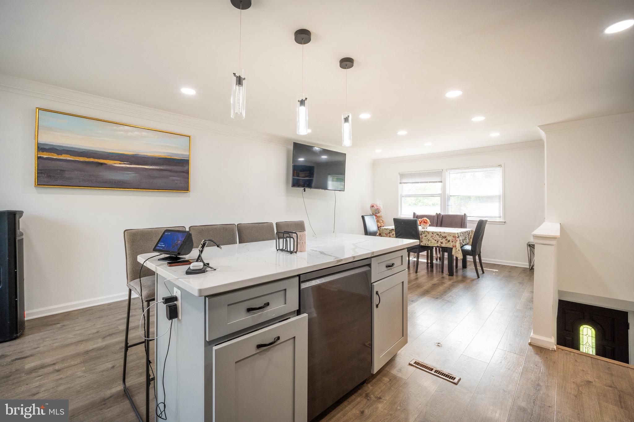 DALE CITY - Residential