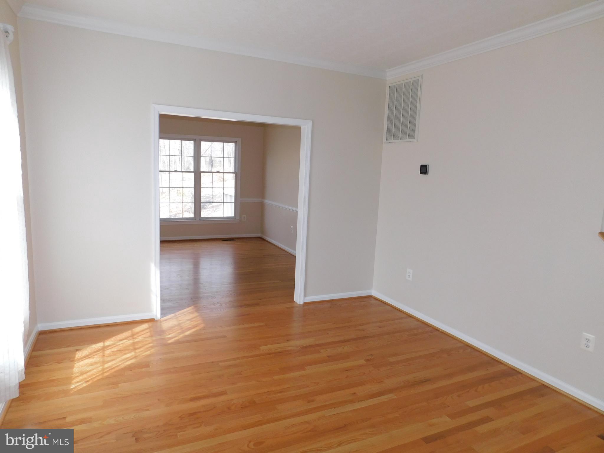 NORTH CLEARVIEW HEIGHTS - Residential Lease