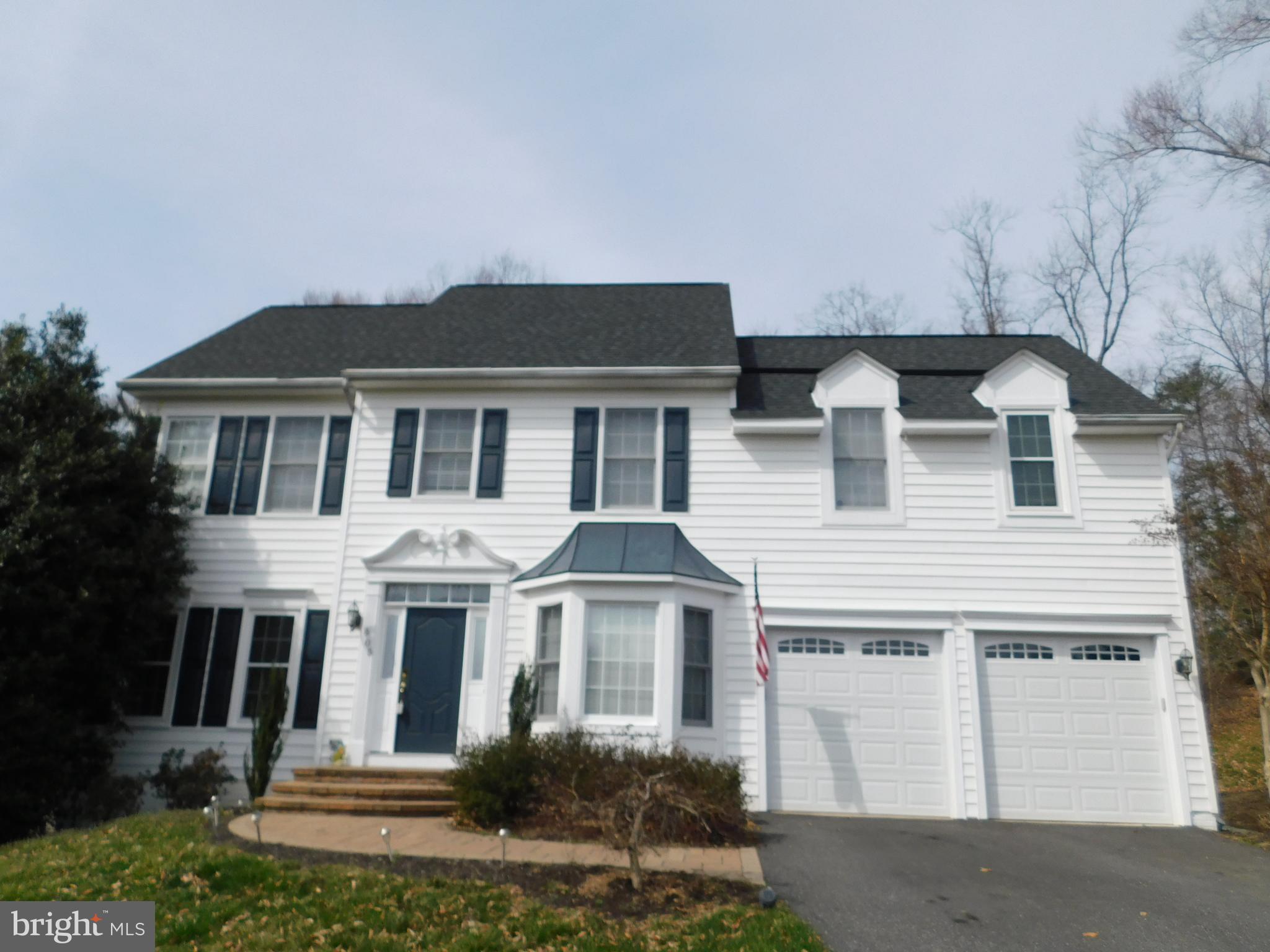 NORTH CLEARVIEW HEIGHTS - Residential Lease