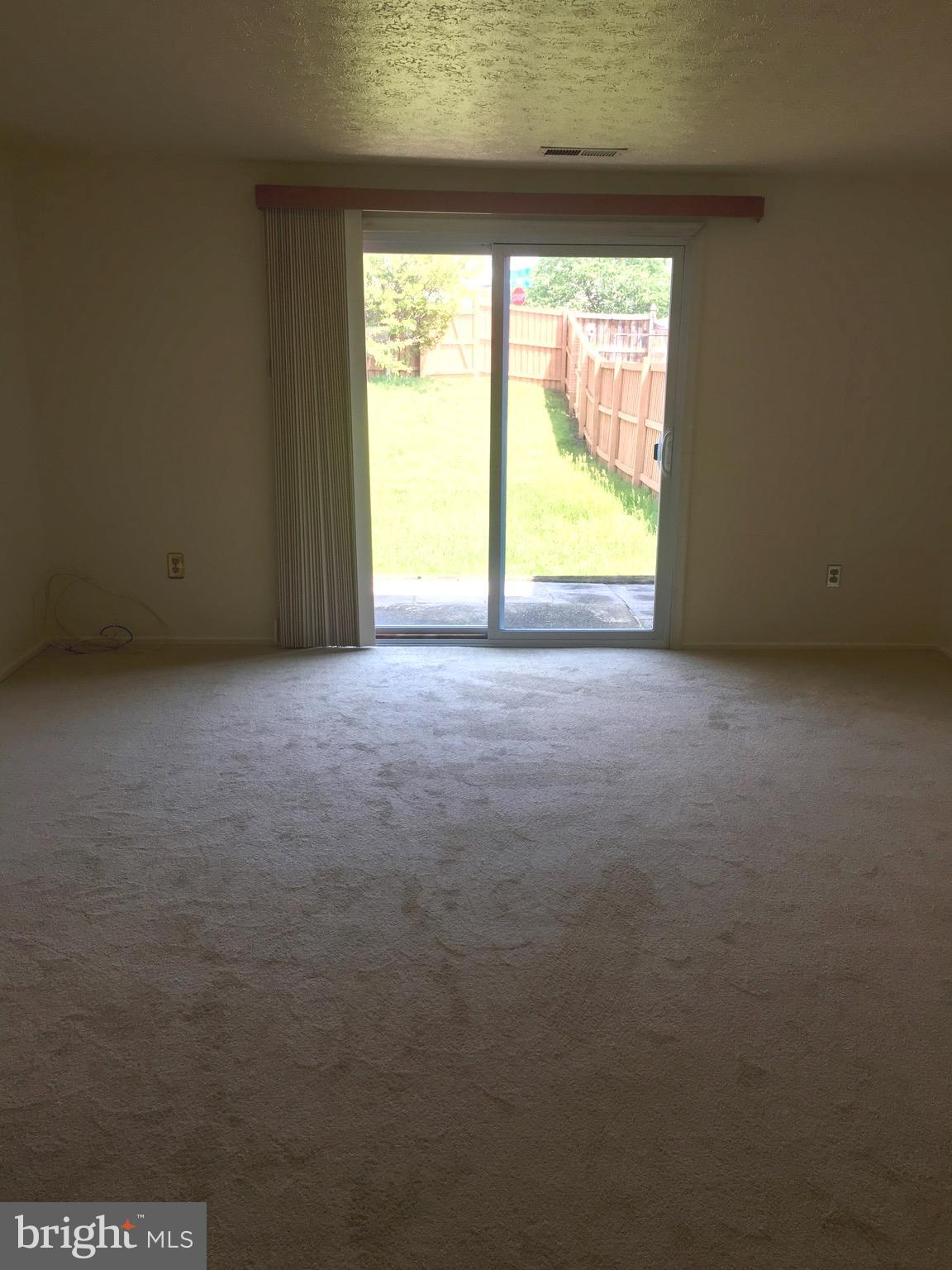 COLONY SQUARE - Residential