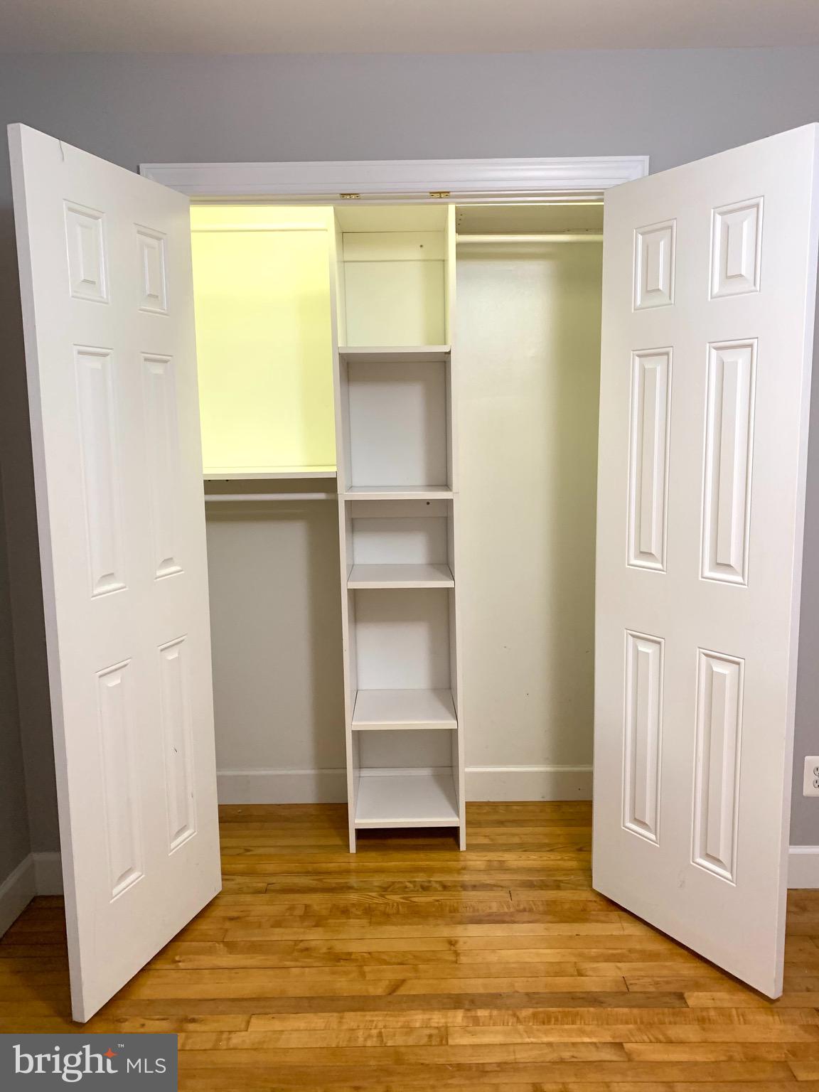 NORTH WOODSIDE - Residential