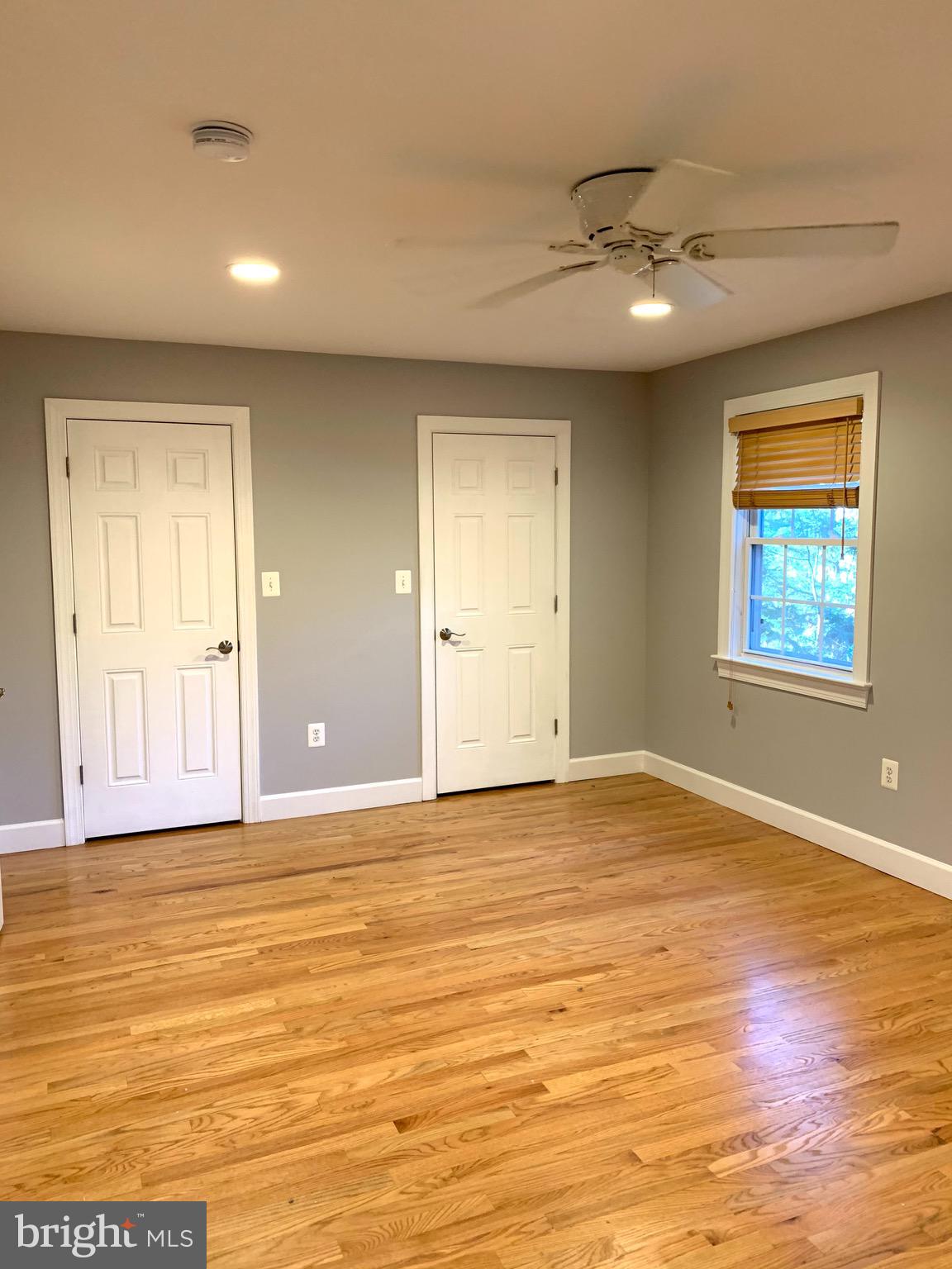 NORTH WOODSIDE - Residential