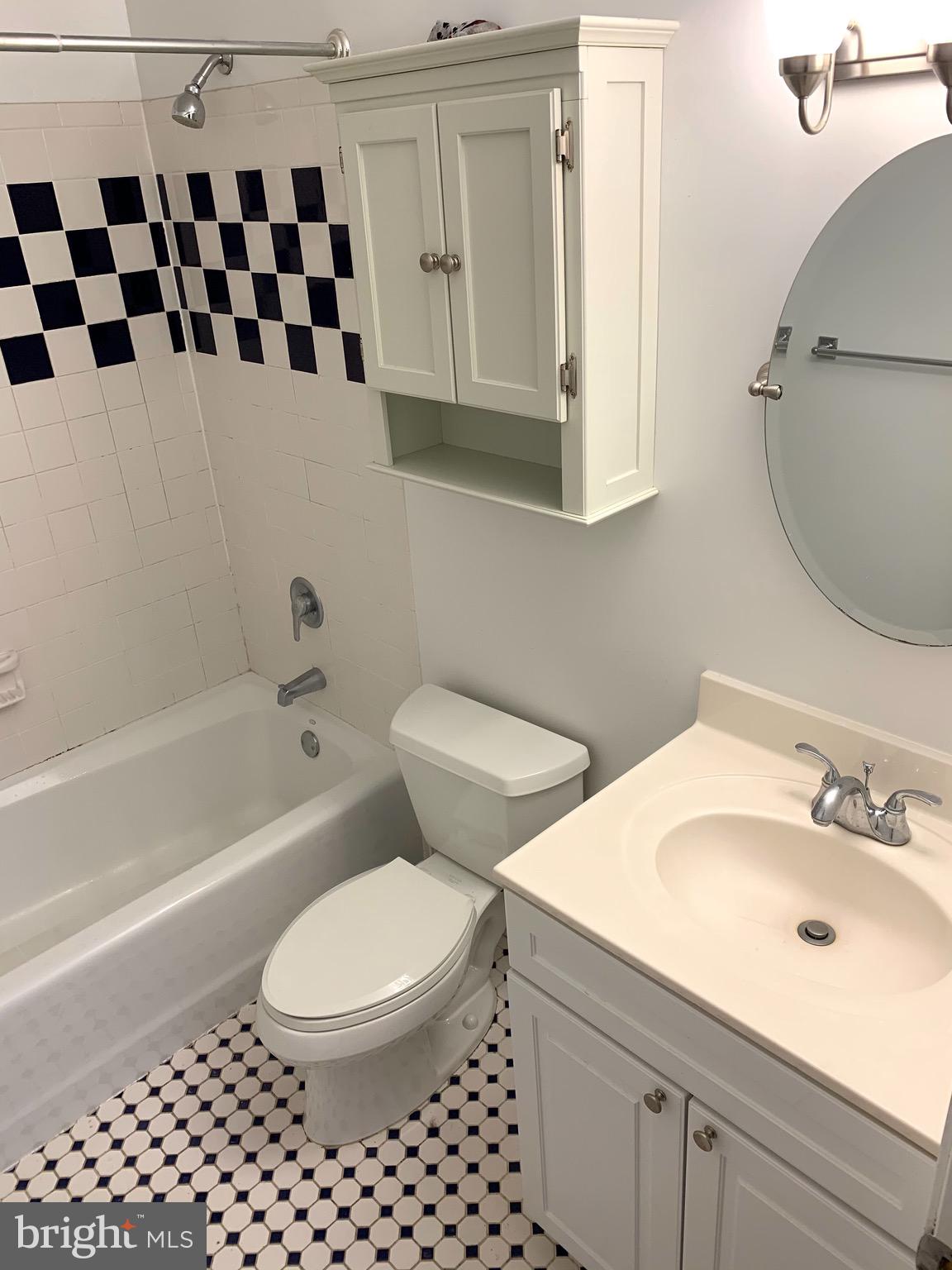 NORTH WOODSIDE - Residential