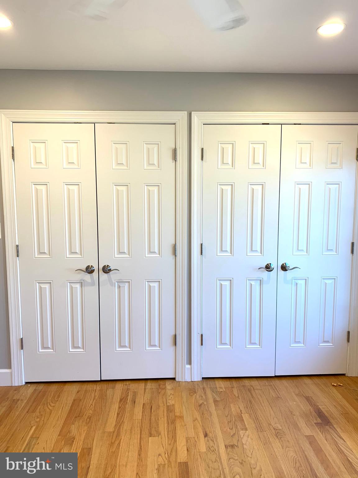 NORTH WOODSIDE - Residential