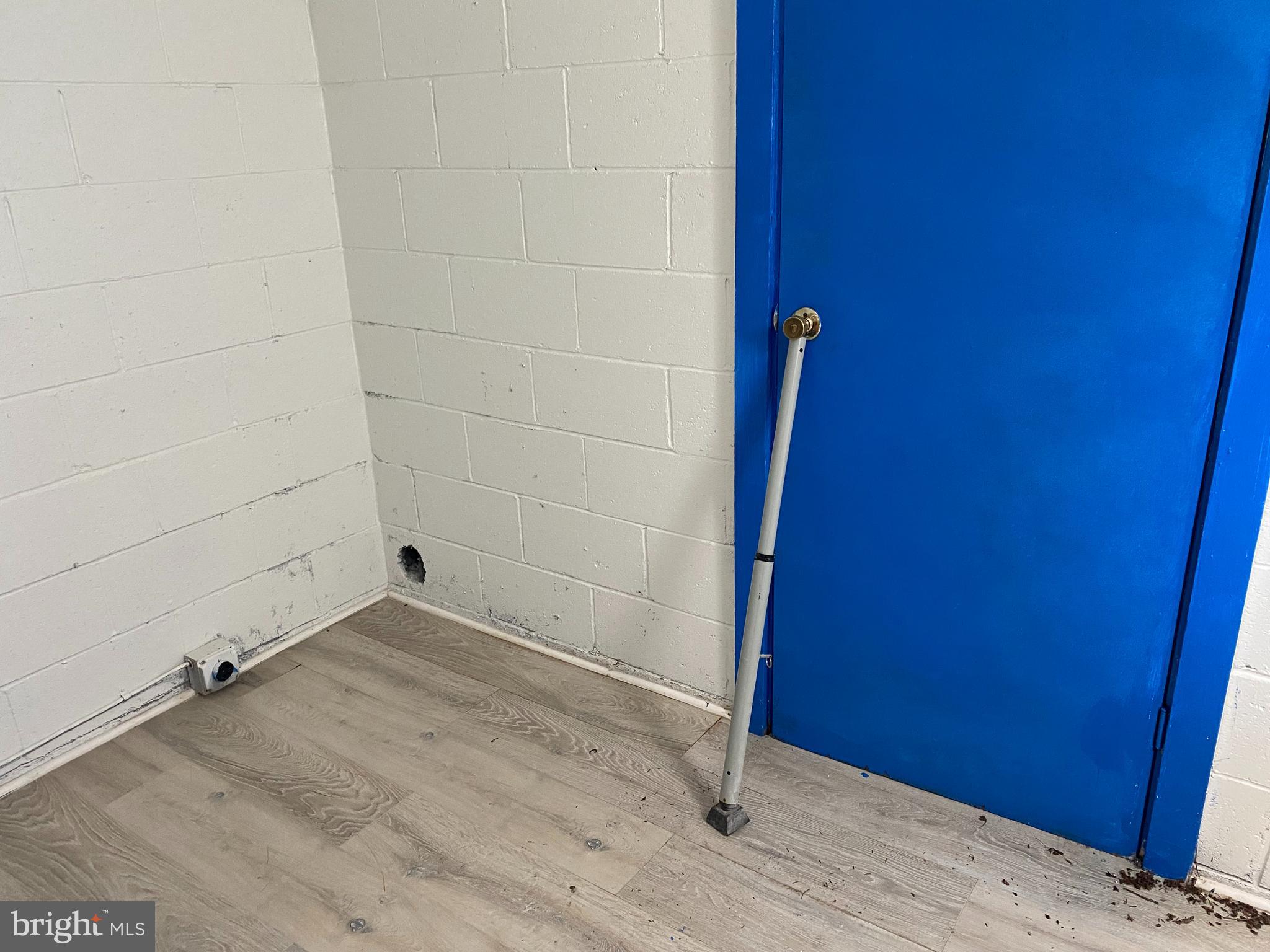 OVERBROOK - Residential