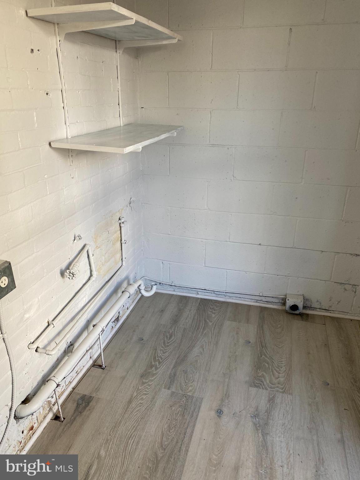 OVERBROOK - Residential