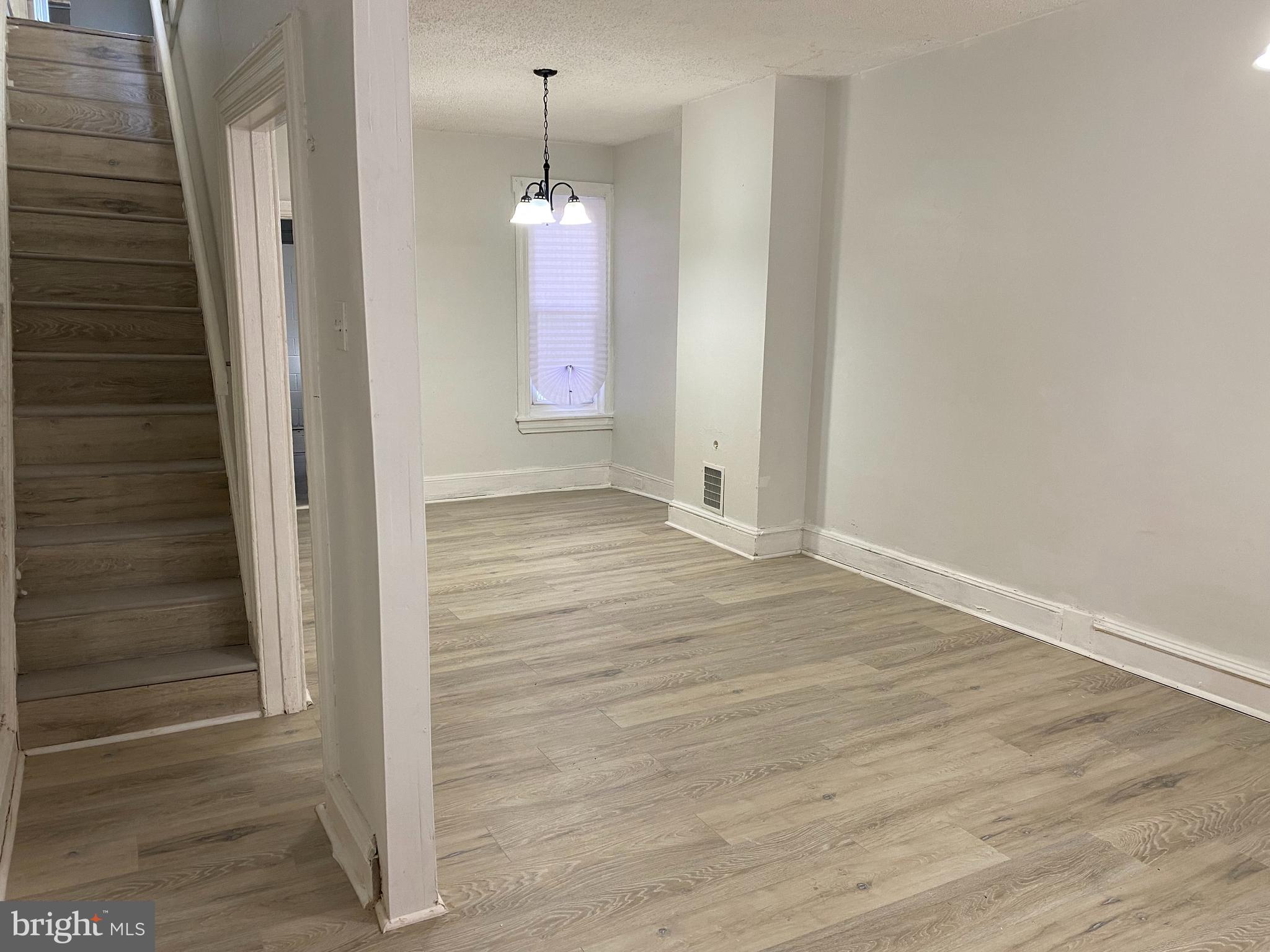 OVERBROOK - Residential