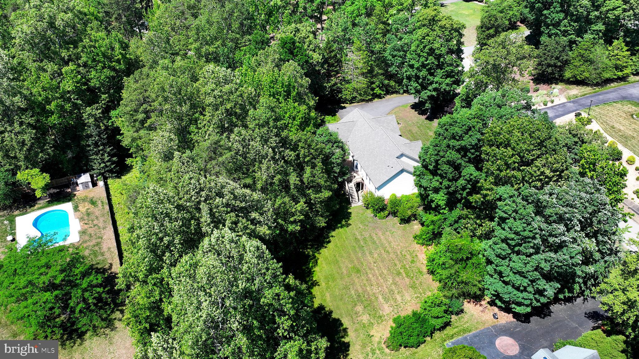 COURTHOUSE CROSSINGS - Residential