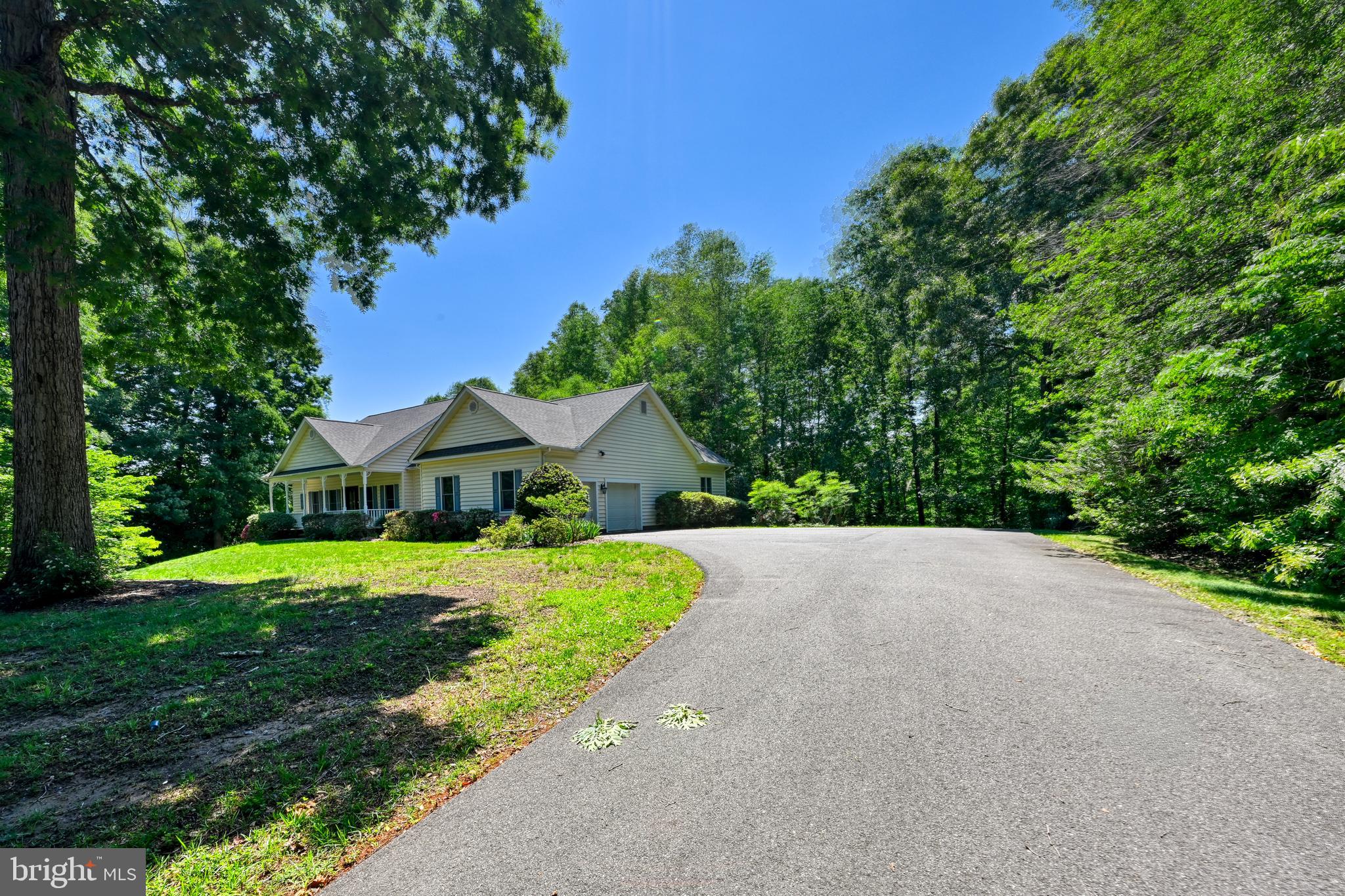 COURTHOUSE CROSSINGS - Residential