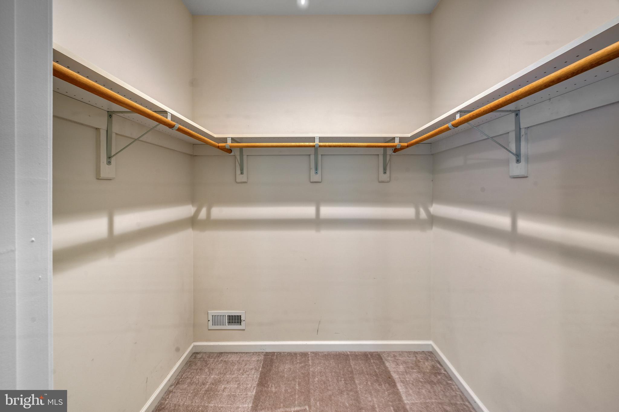 COURTHOUSE CROSSINGS - Residential